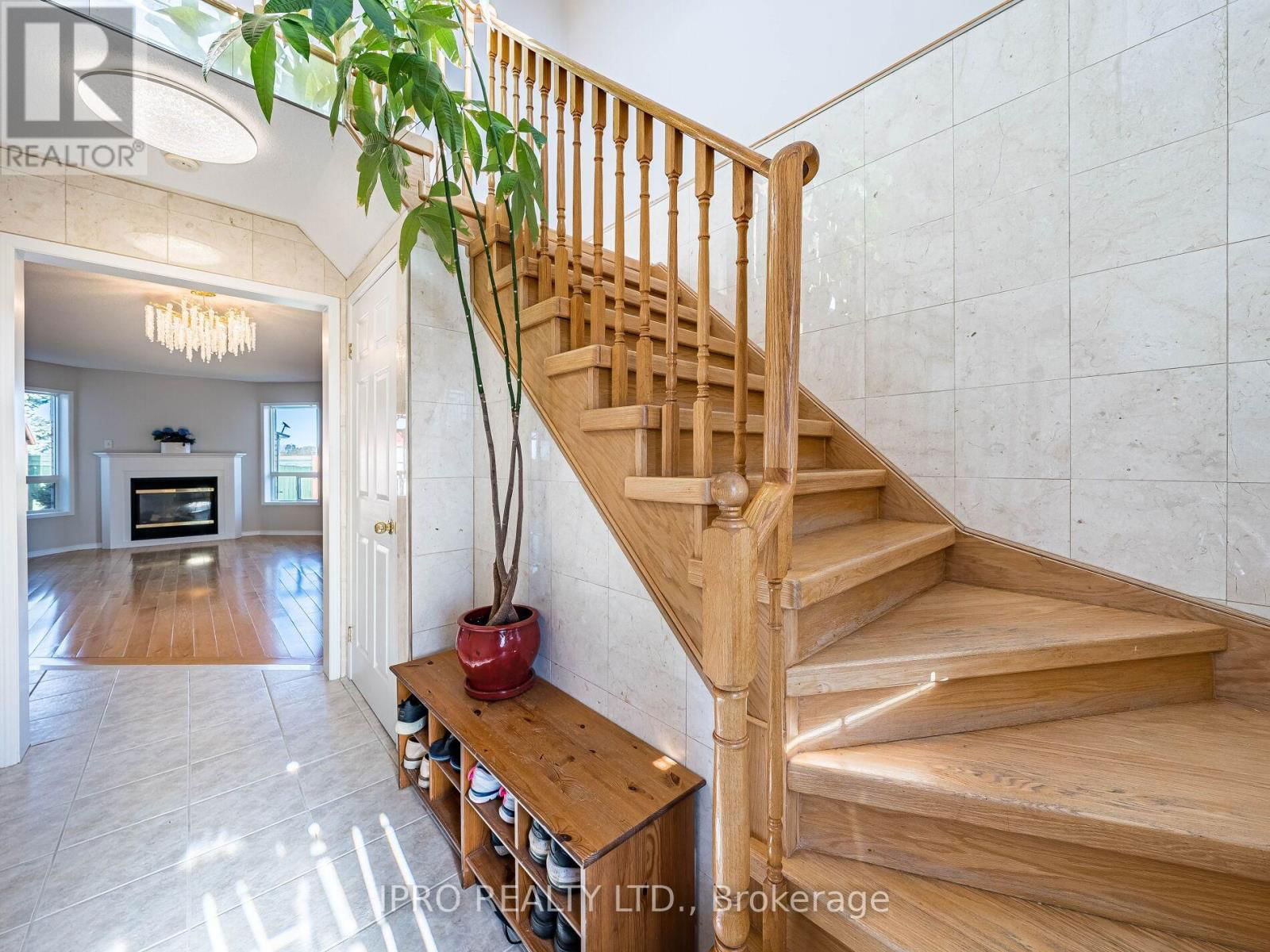 5 REYNOLDS AVENUE Image 22