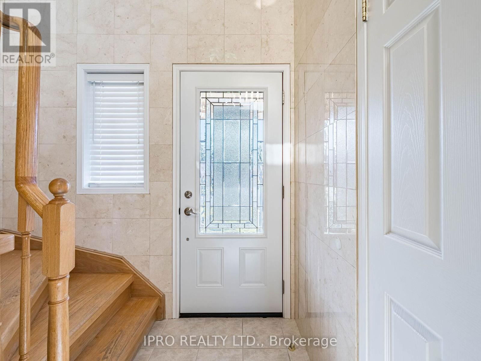 5 REYNOLDS AVENUE Image 7