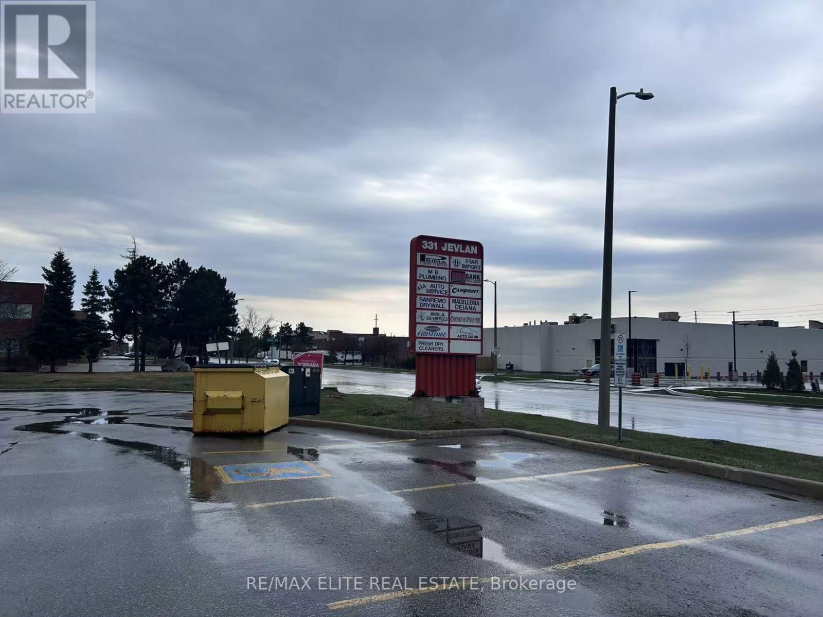 7 - 331 JEVLAN DRIVE Image 23