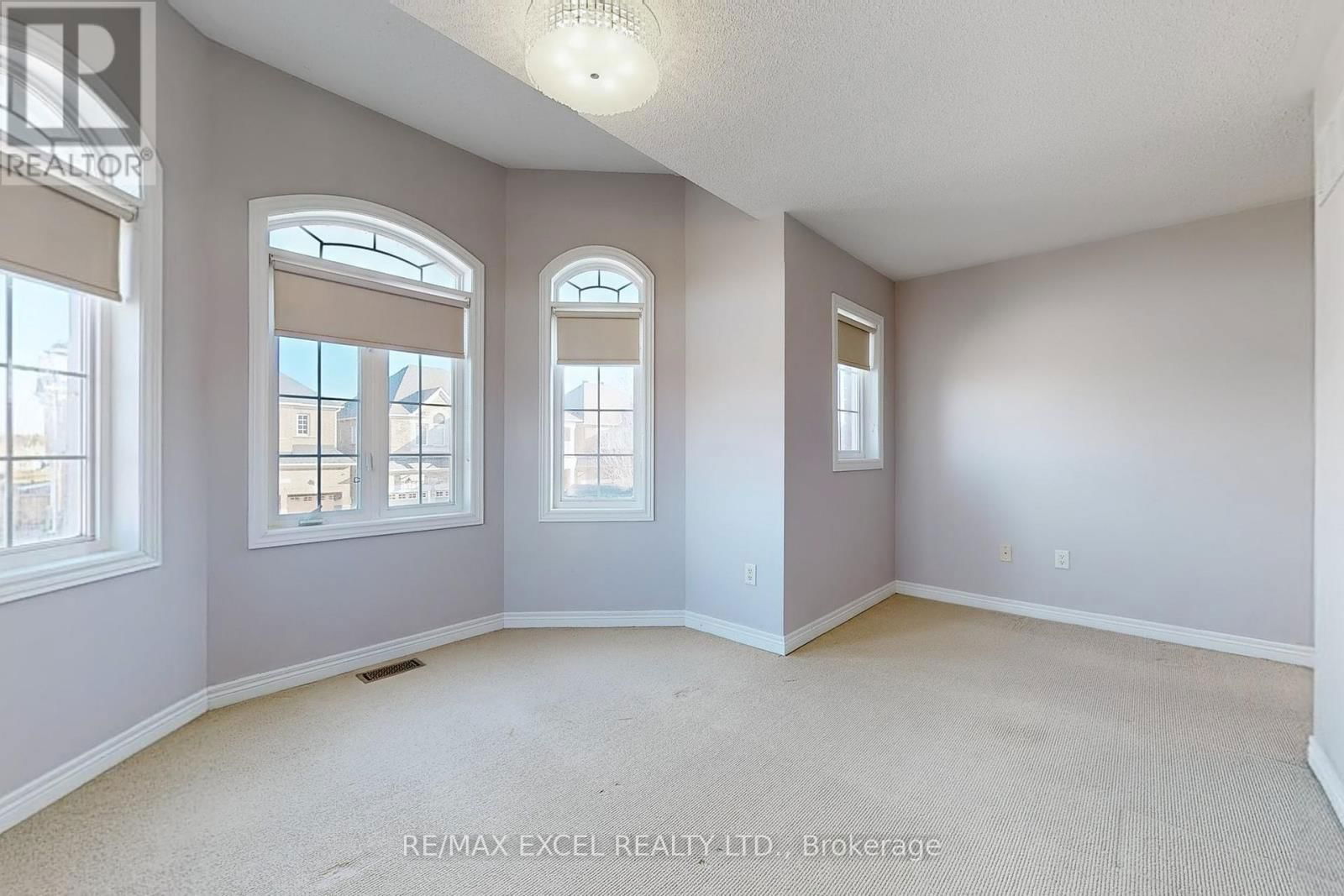 60 GORDON WEEDEN ROAD Image 22
