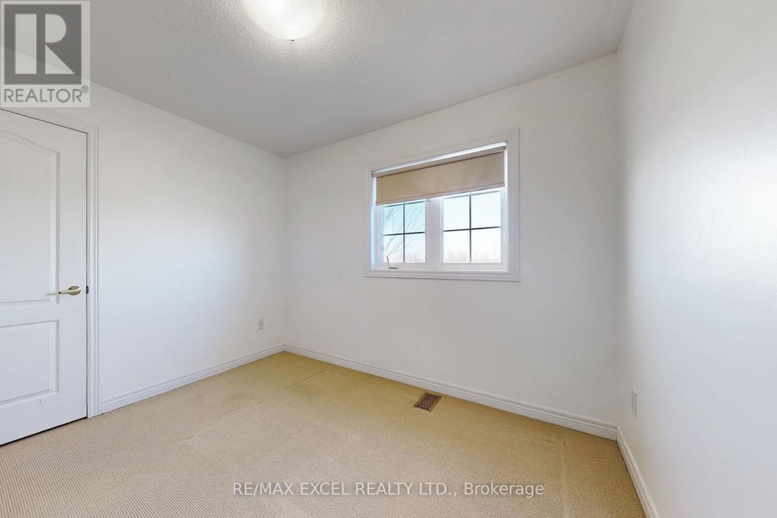 60 GORDON WEEDEN ROAD Image 27