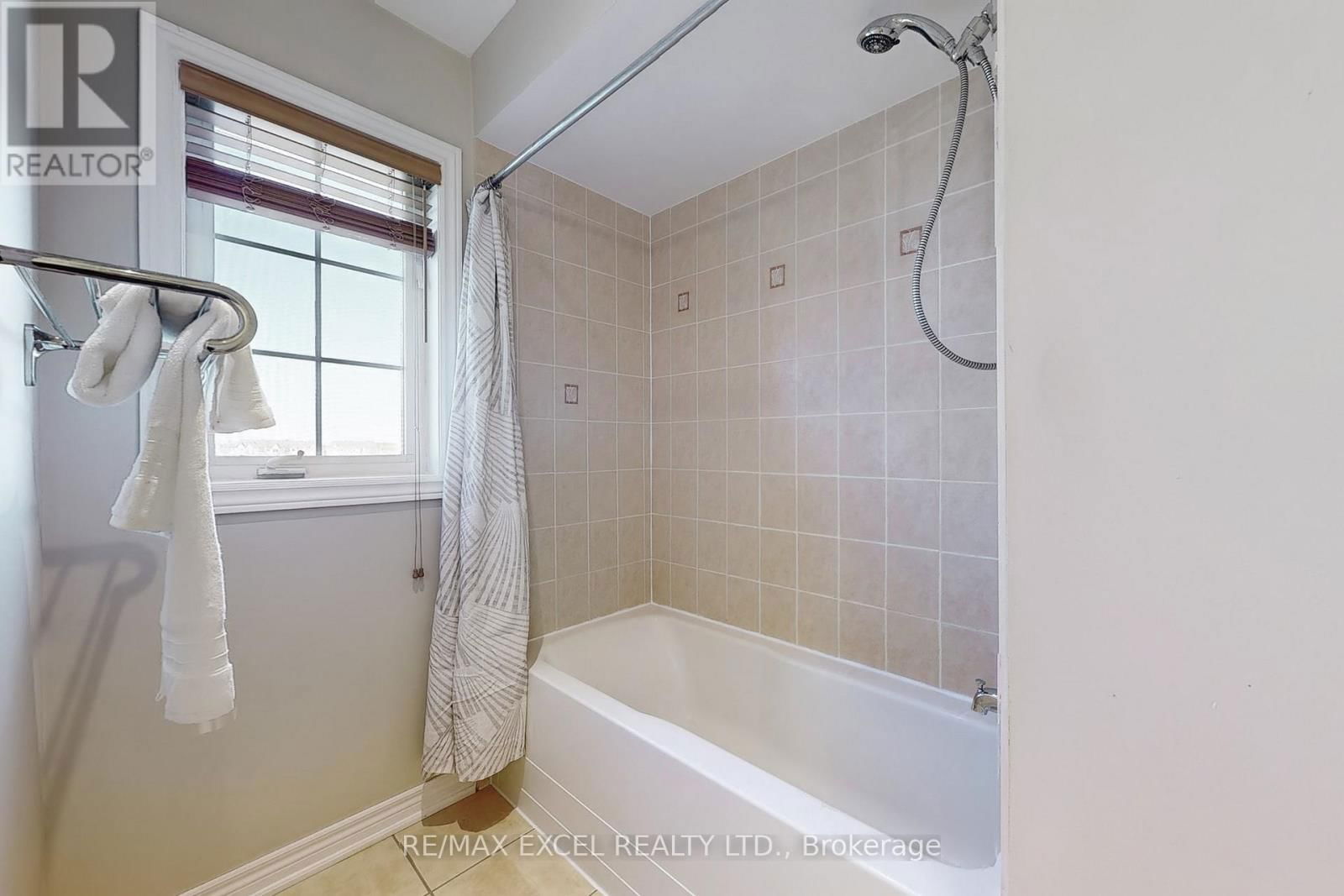 60 GORDON WEEDEN ROAD Image 30