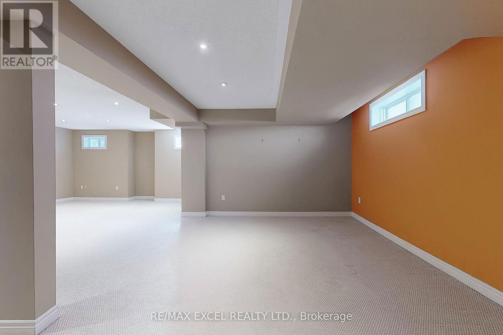 60 GORDON WEEDEN ROAD Image 36