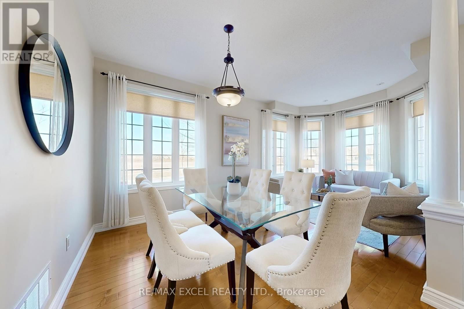 60 GORDON WEEDEN ROAD Image 8