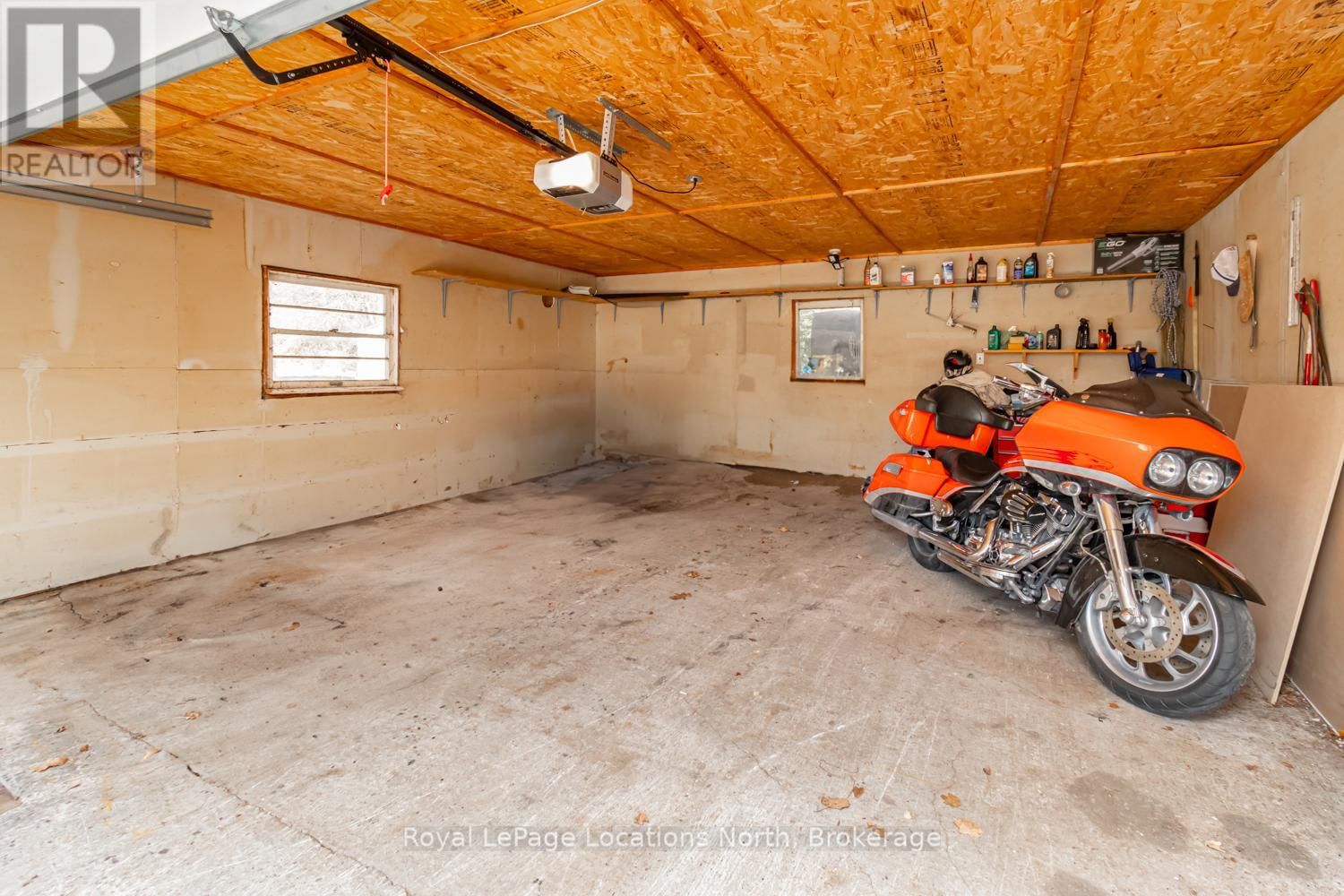5392 13TH LINE Image 47