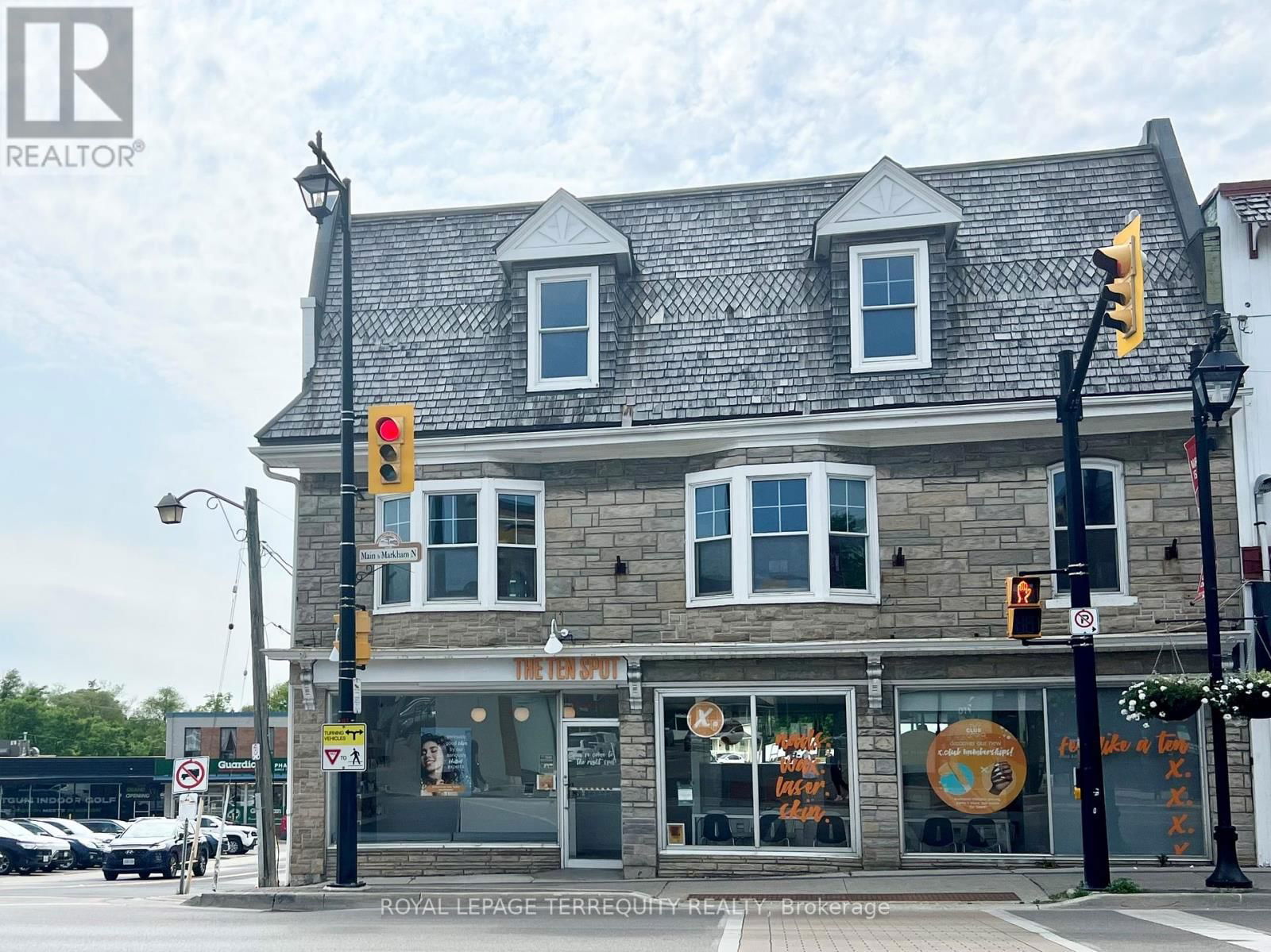 106 MAIN STREET NORTH Image 23