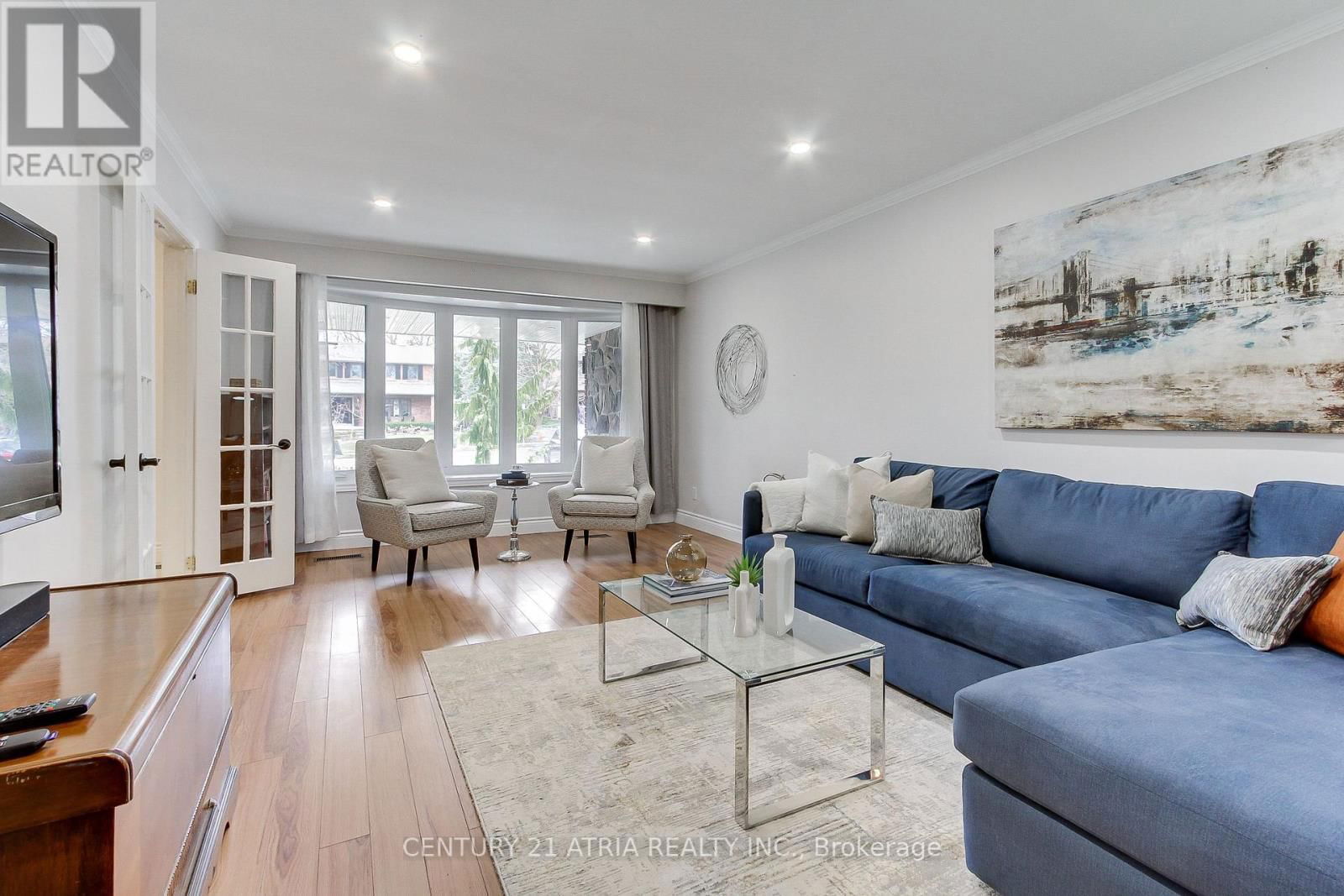120 LORNE AVENUE Image 17