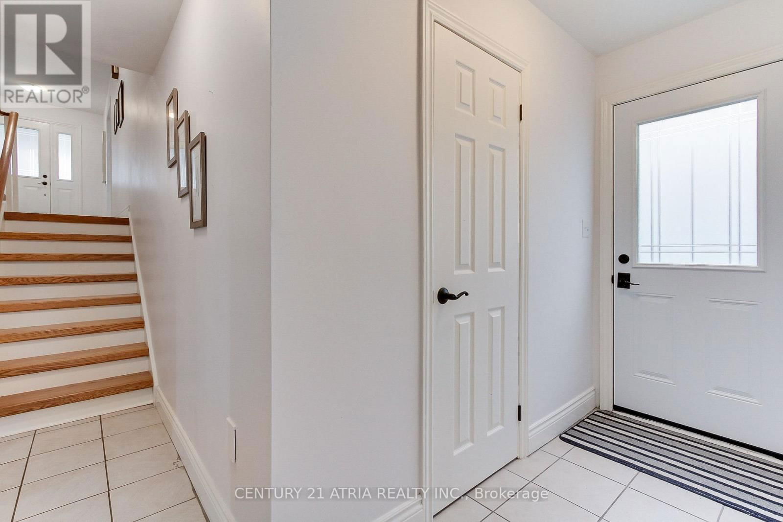 120 LORNE AVENUE Image 20