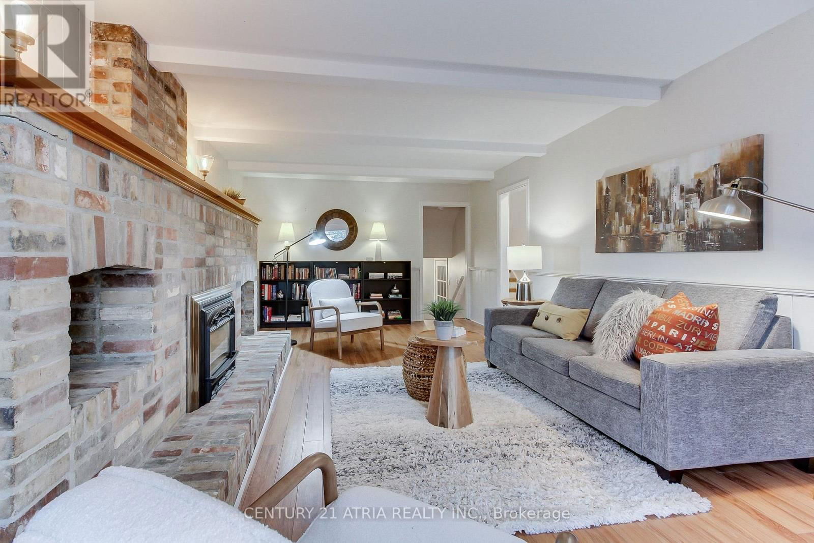 120 LORNE AVENUE Image 24