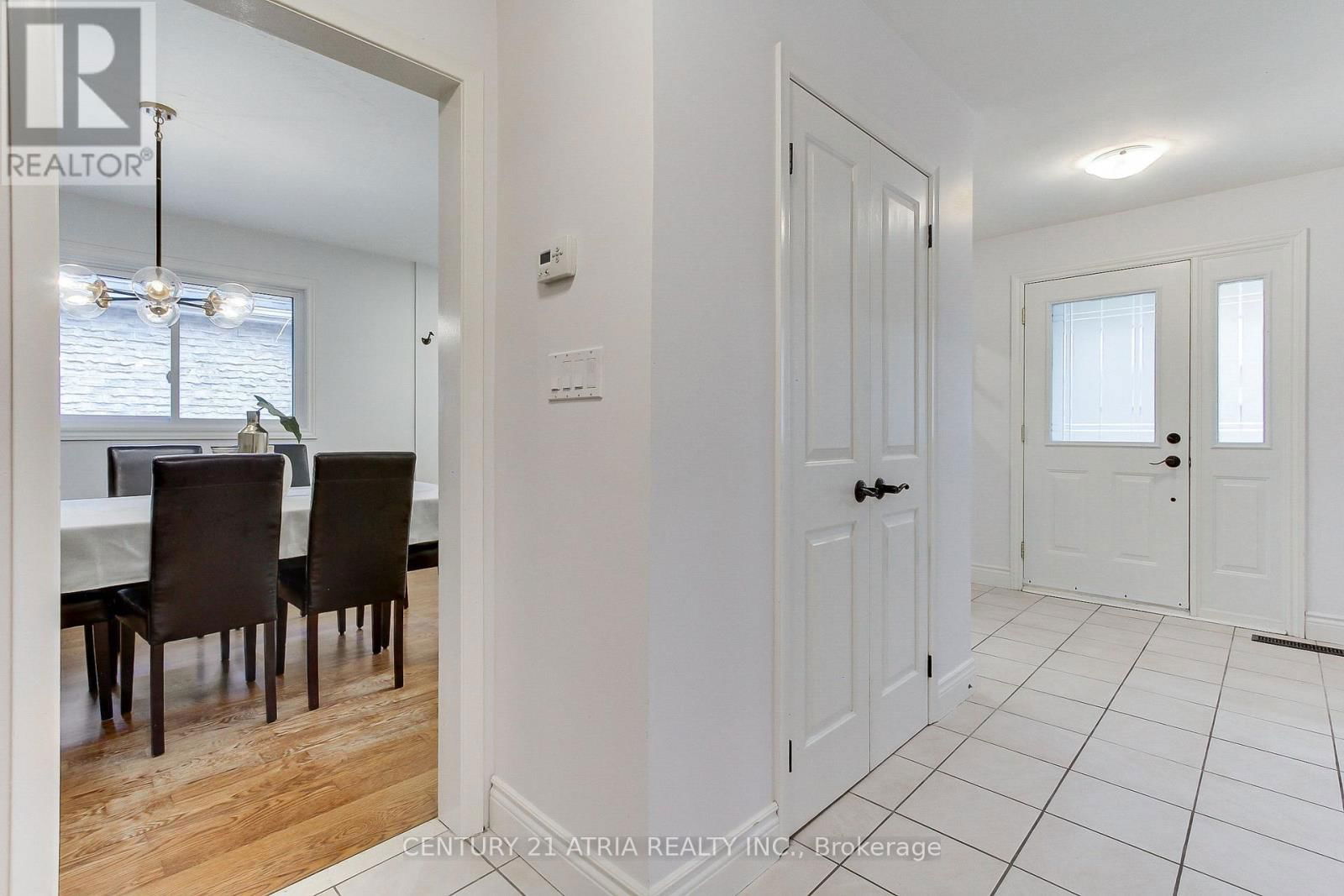 120 LORNE AVENUE Image 7