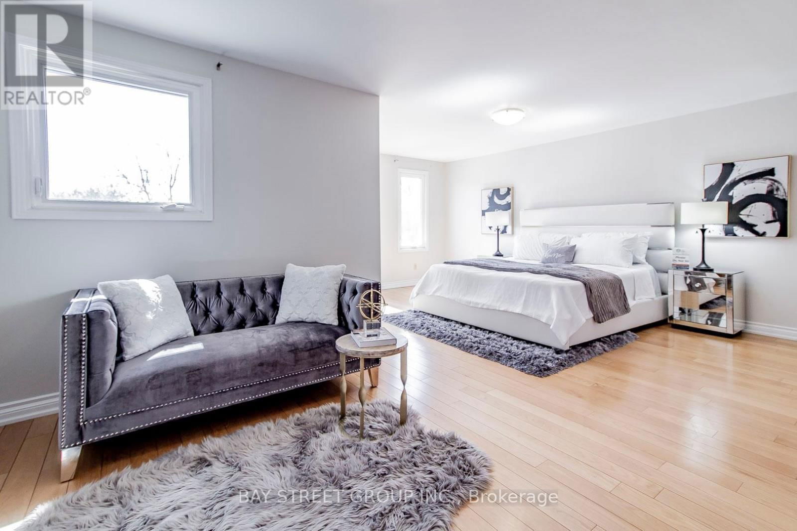 300 FINCHAM AVENUE Image 10