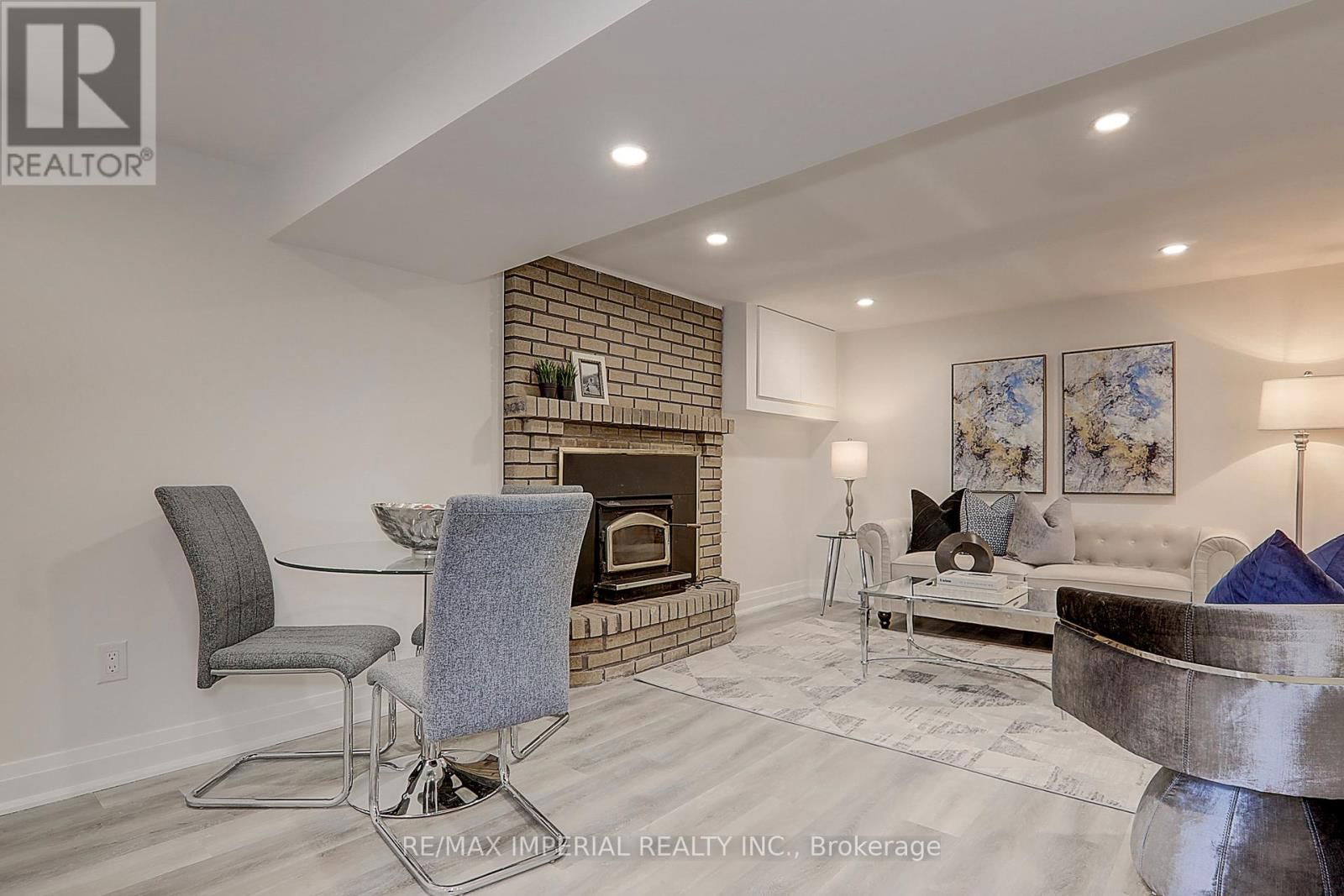 98 BELFRY DRIVE Image 15