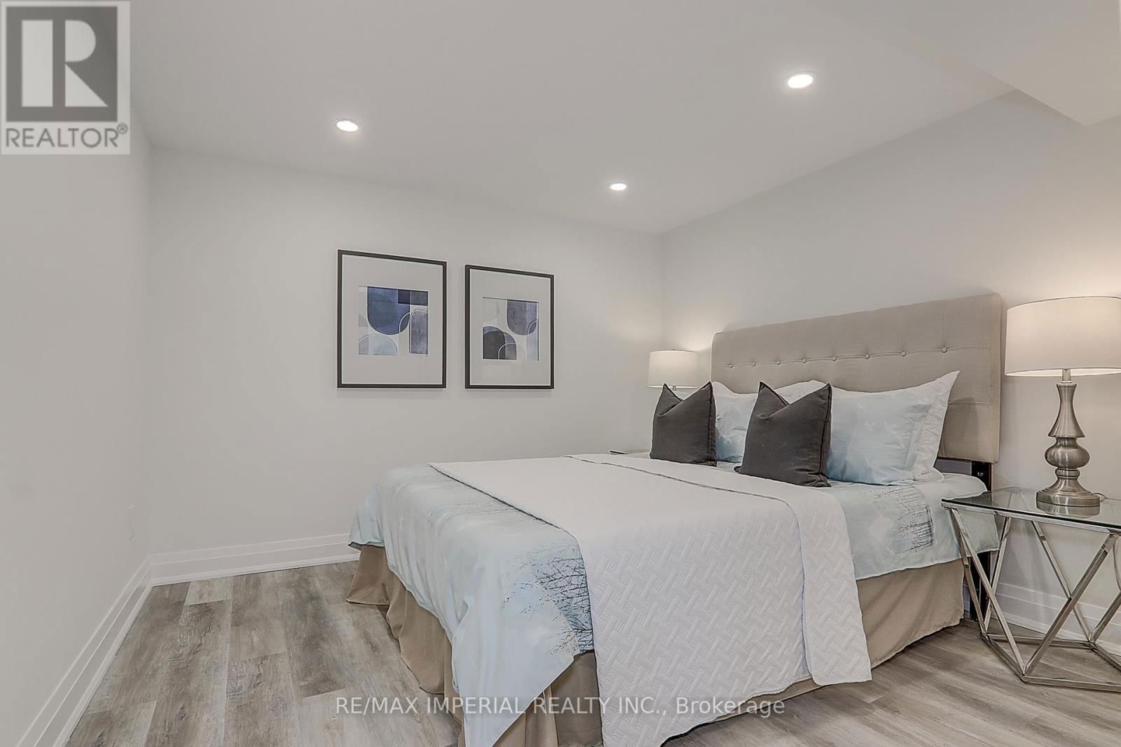 98 BELFRY DRIVE Image 18