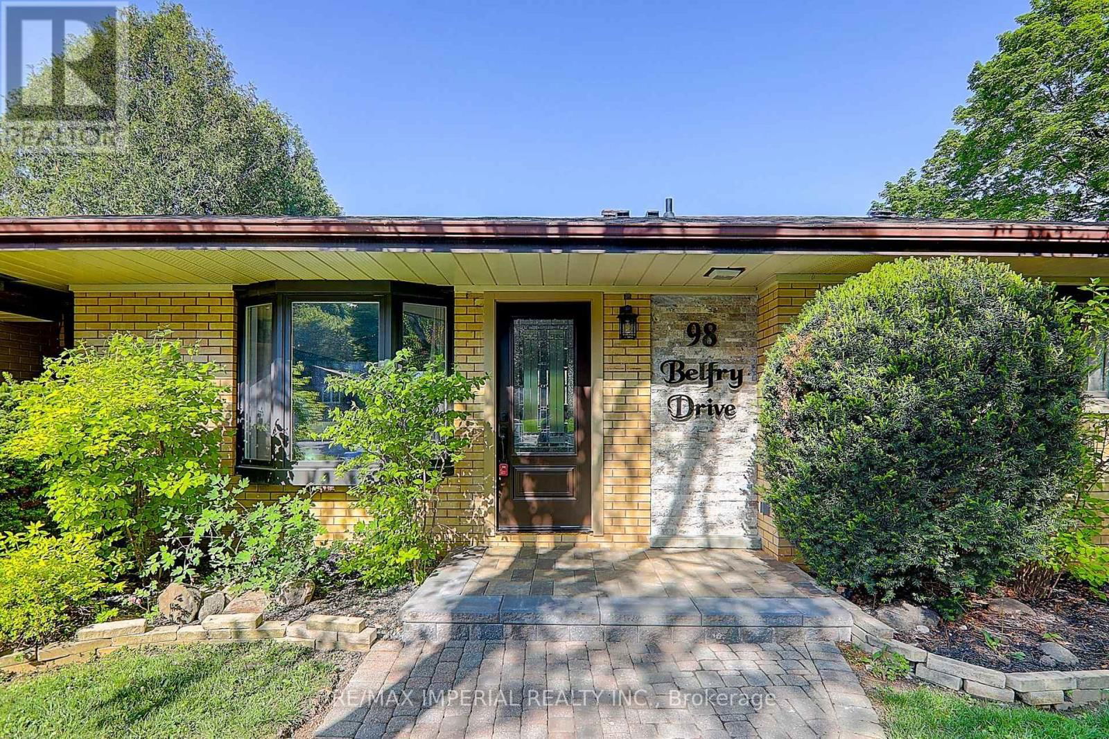98 BELFRY DRIVE Image 2