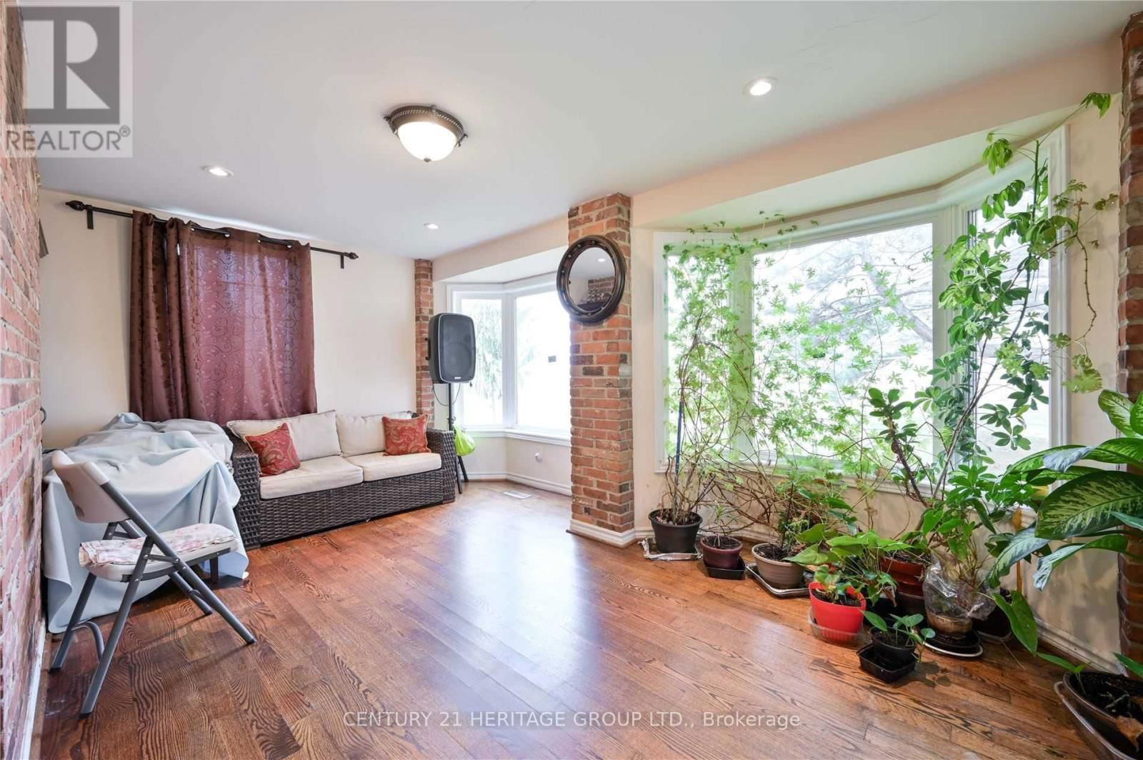 11 HODGSON AVENUE Image 14