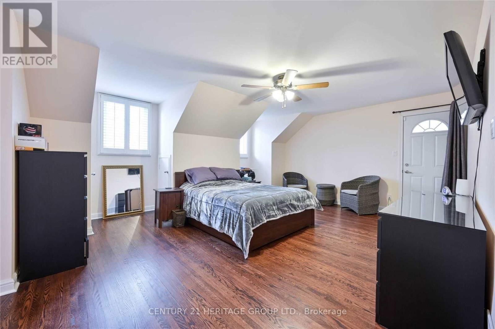 11 HODGSON AVENUE Image 16