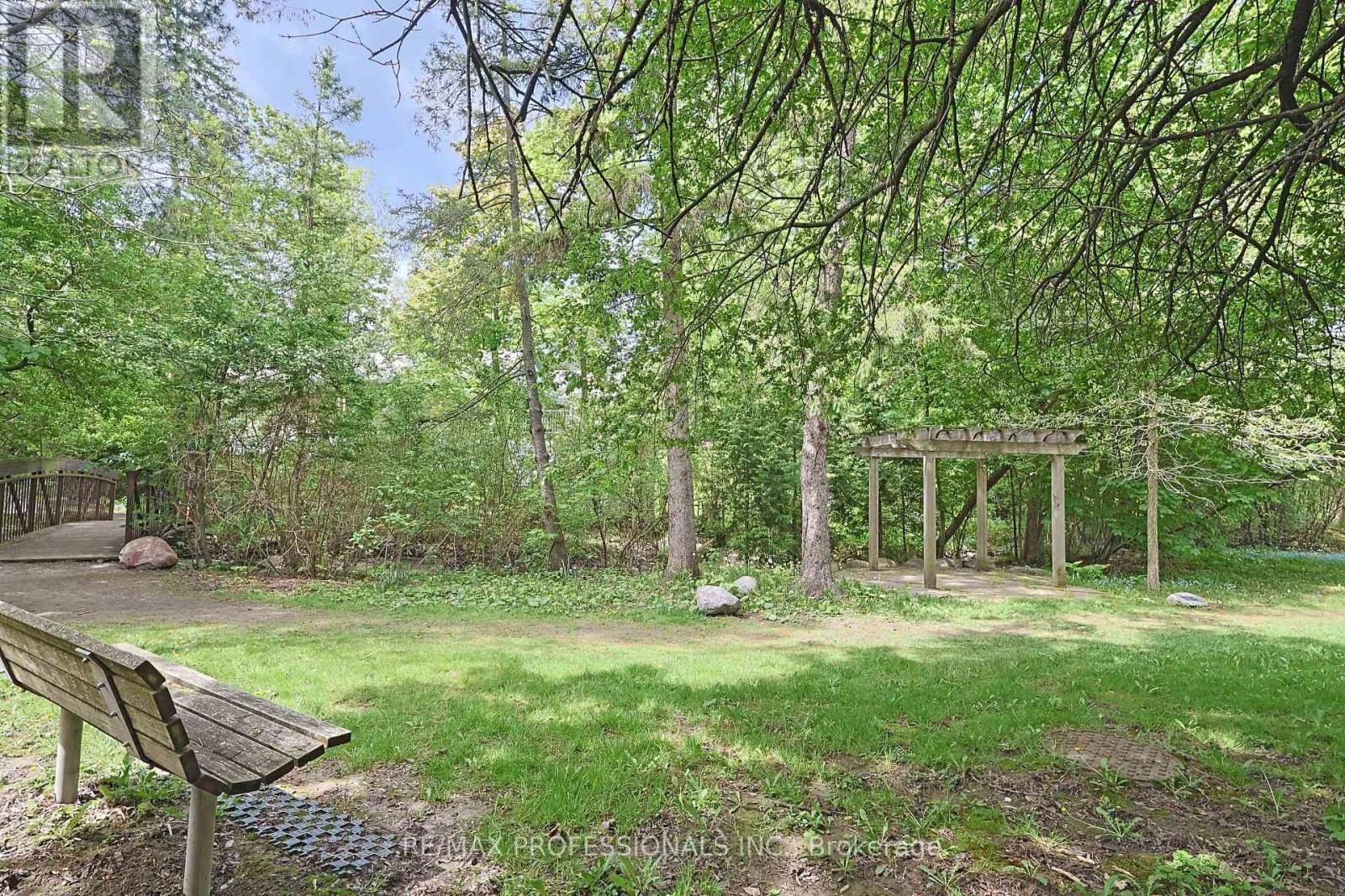 152 WELLS STREET Image 41