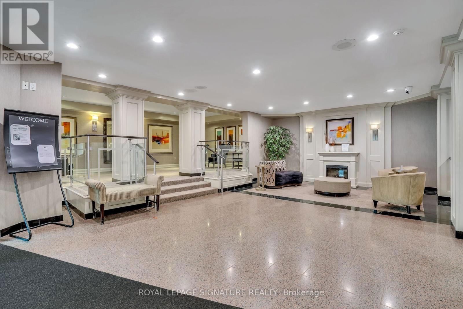903 - 7440 BATHURST STREET Image 35
