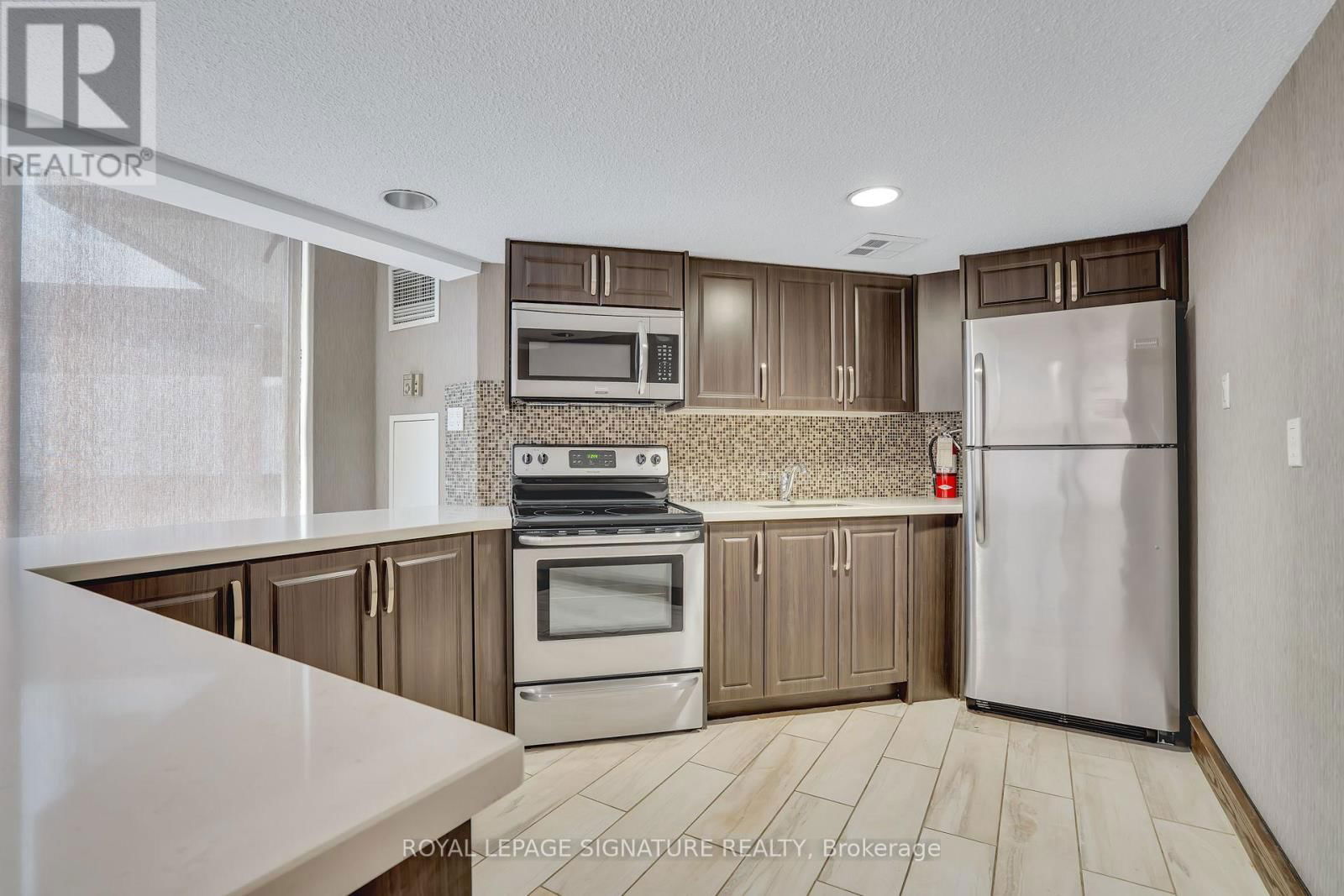 903 - 7440 BATHURST STREET Image 47