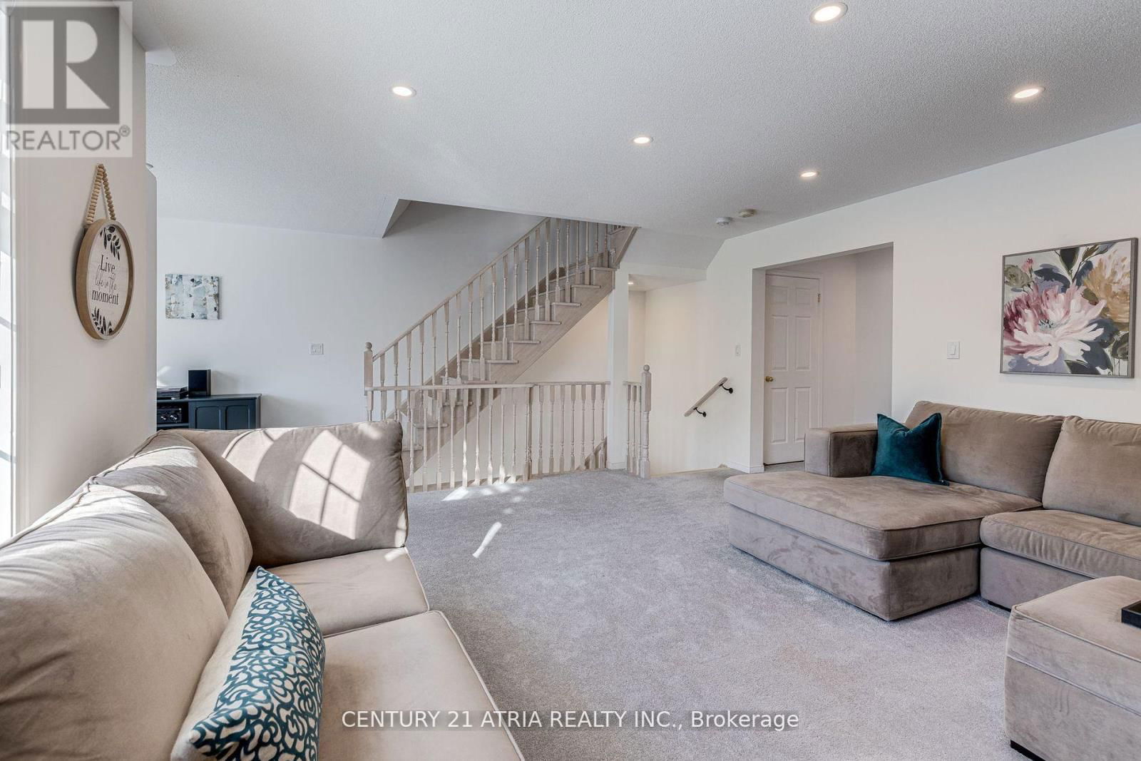 16 HARTNEY DRIVE Image 12