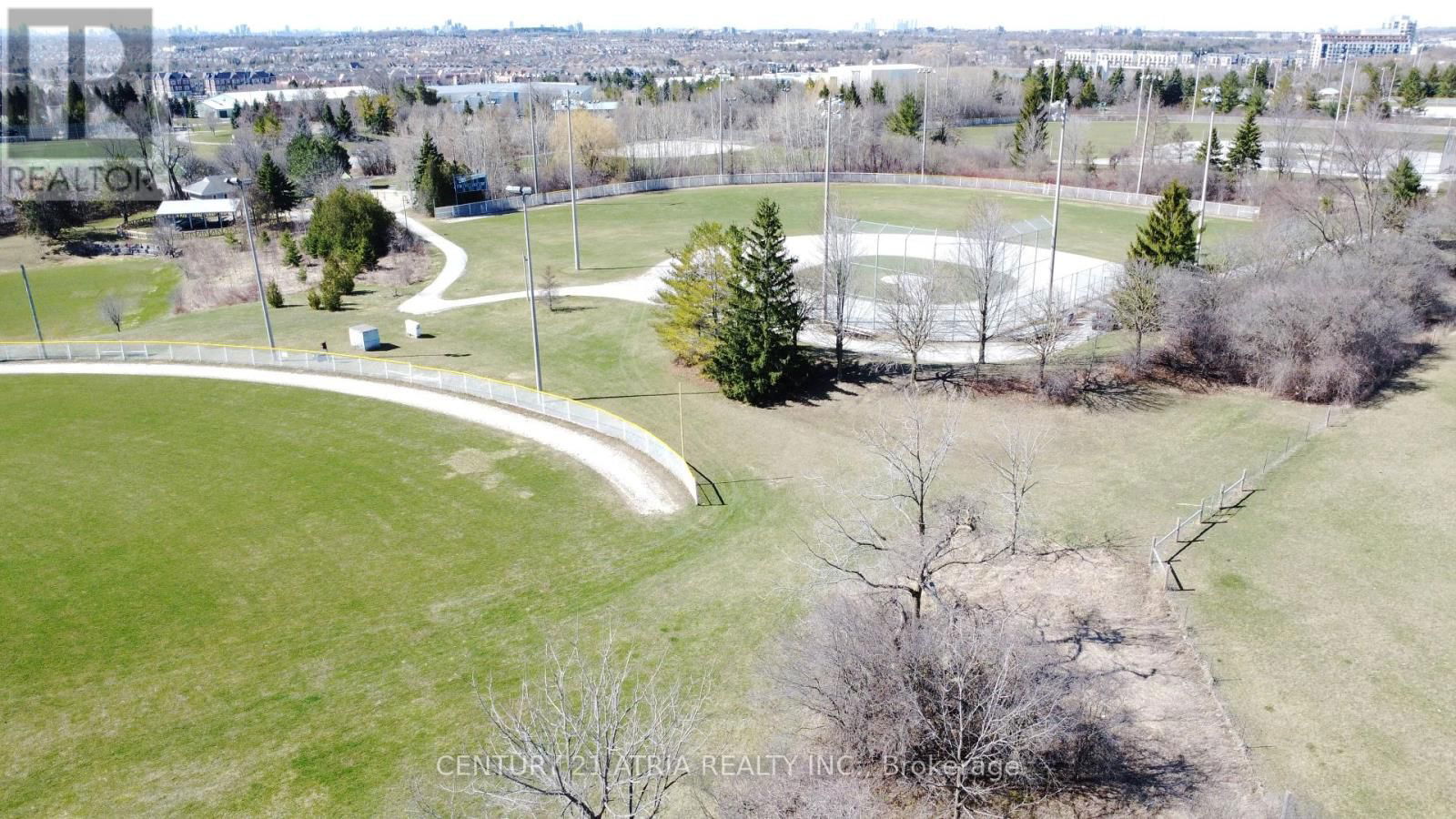16 HARTNEY DRIVE Image 32