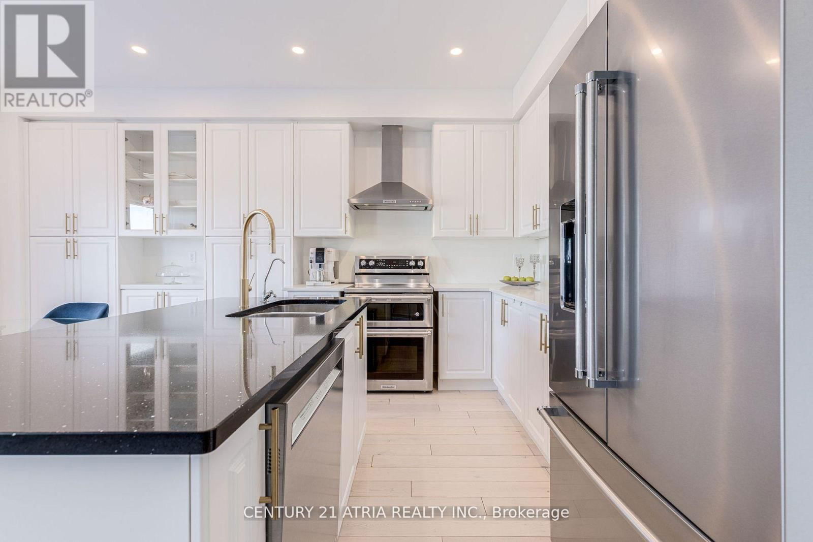 16 HARTNEY DRIVE Image 4