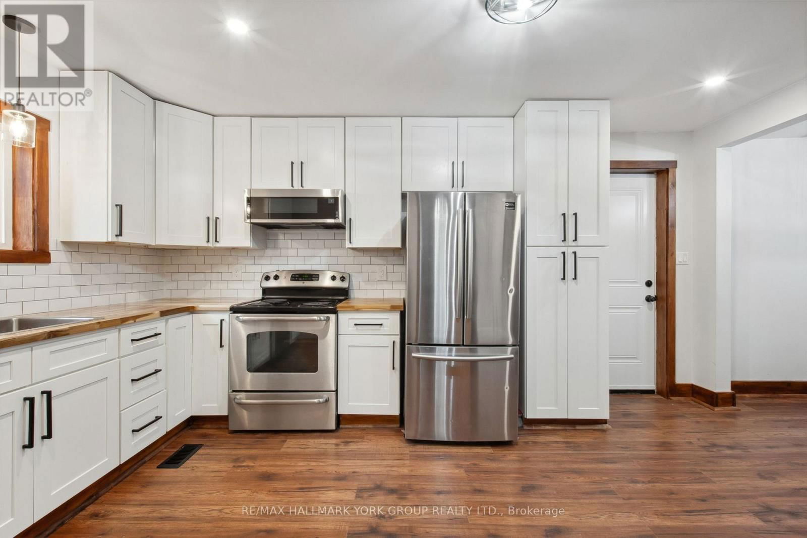 286 MIAMI DRIVE Image 10