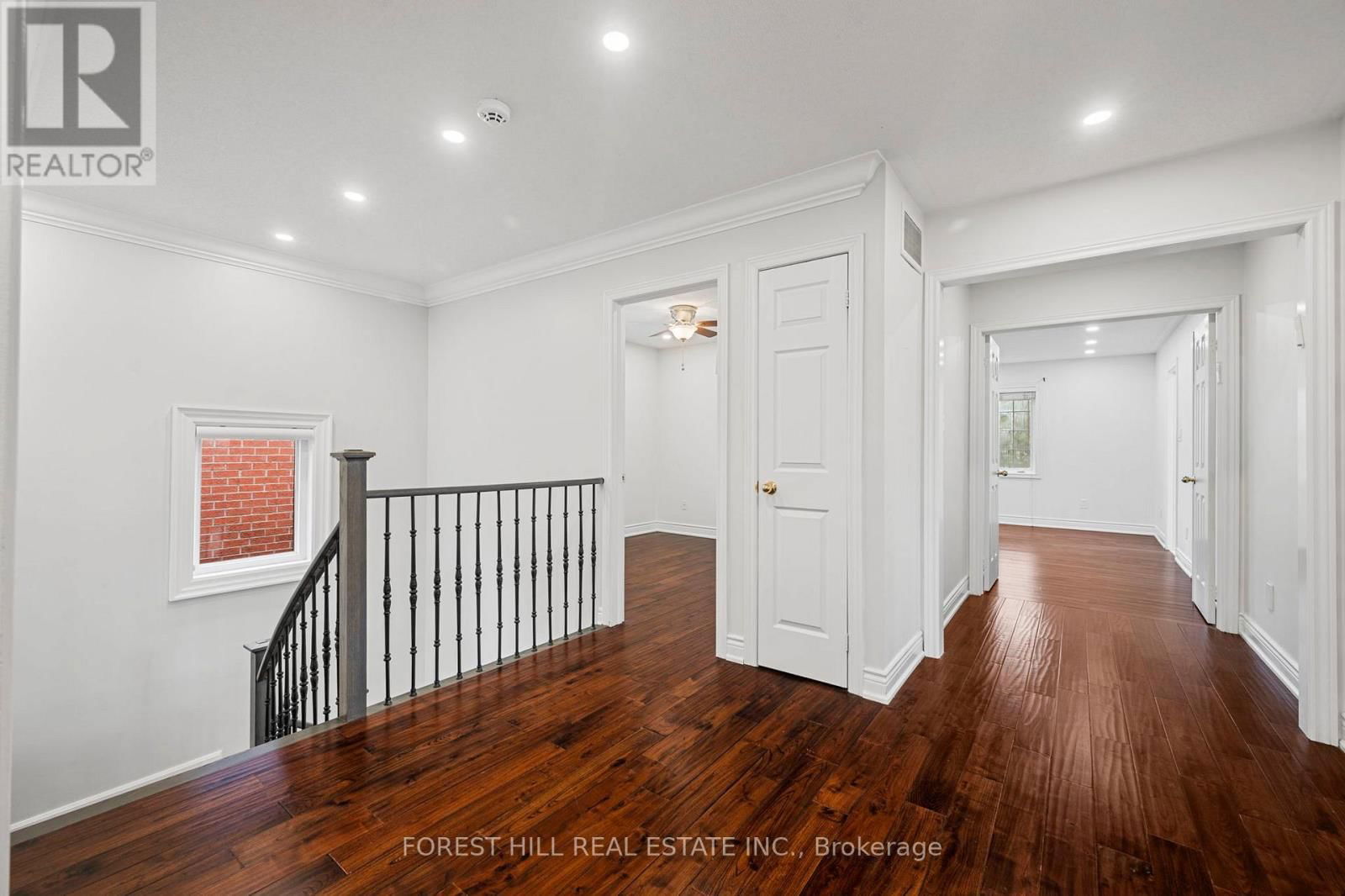 75 STRAUSS ROAD Image 25
