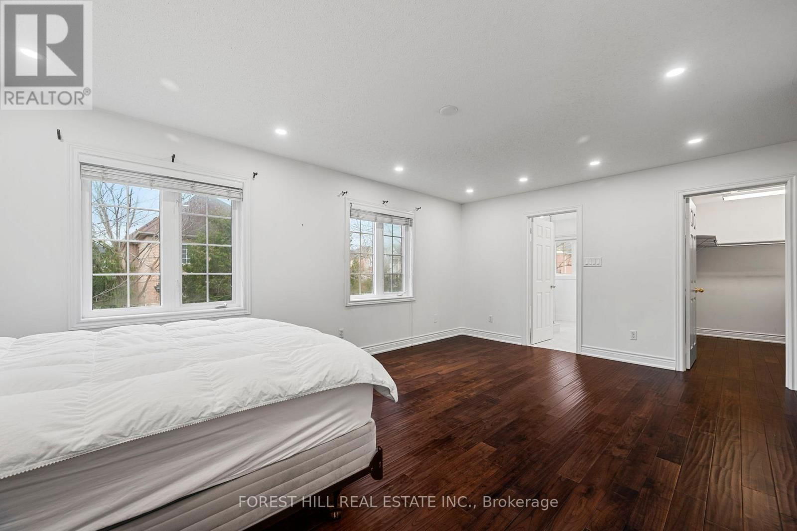 75 STRAUSS ROAD Image 27