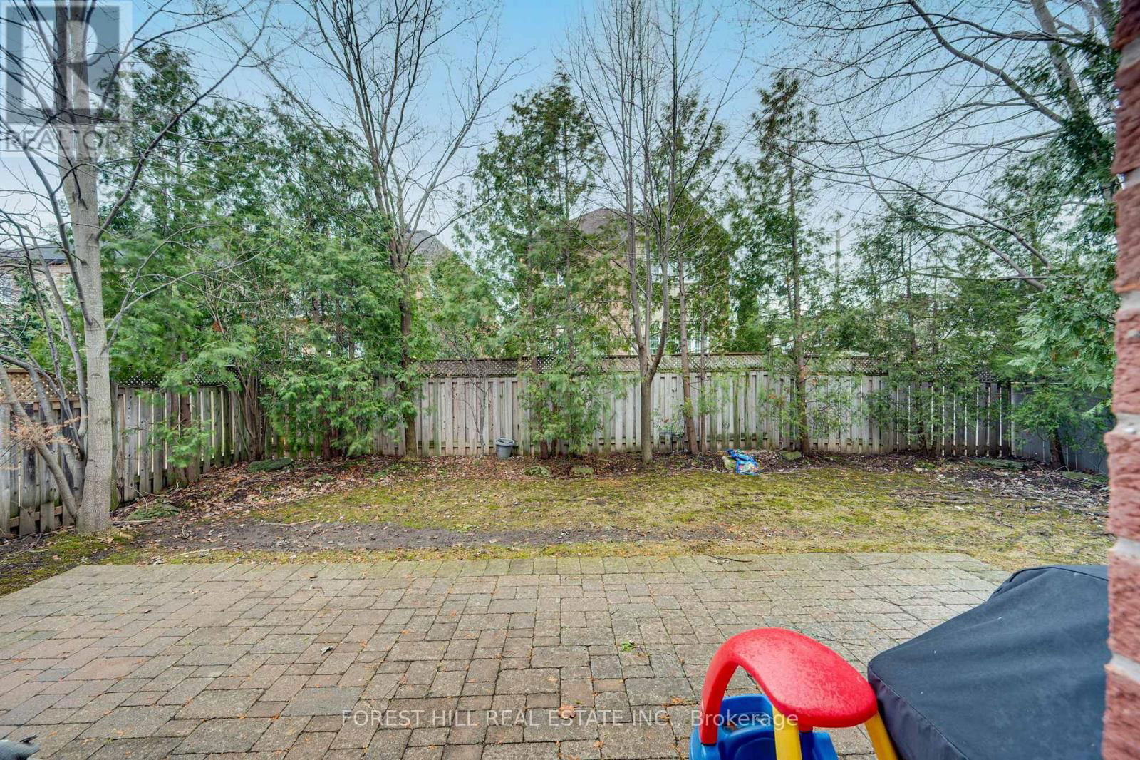 75 STRAUSS ROAD Image 48