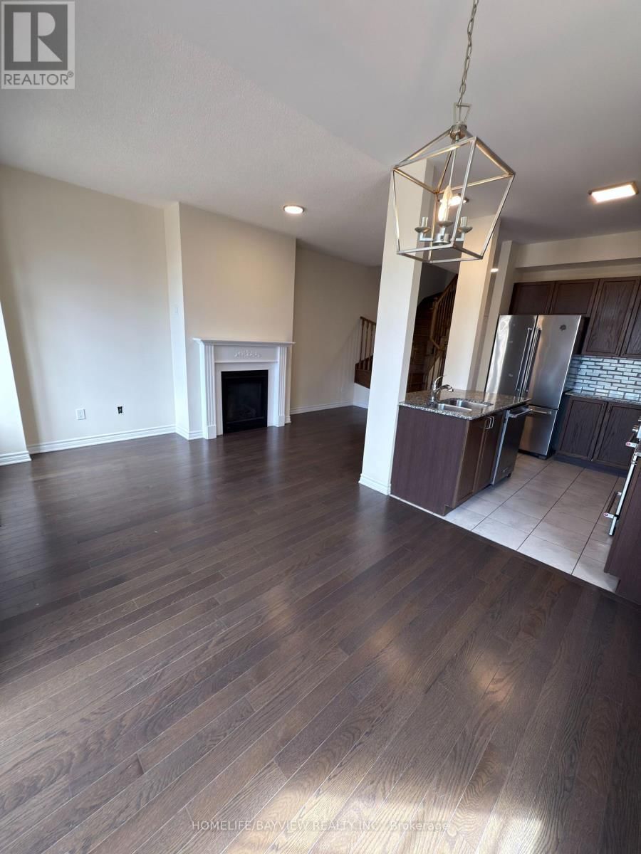 174 FAROOQ BOULEVARD Image 10