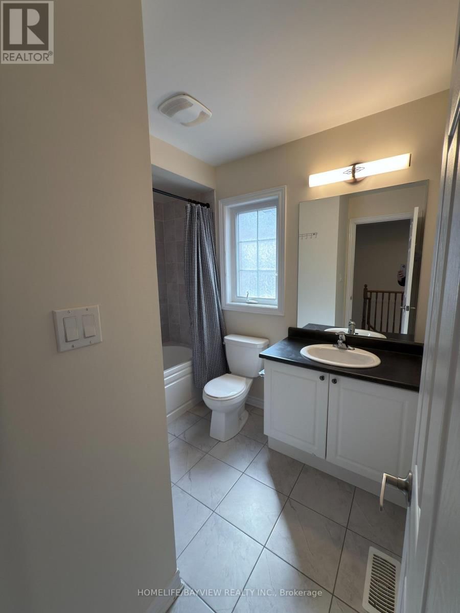174 FAROOQ BOULEVARD Image 16