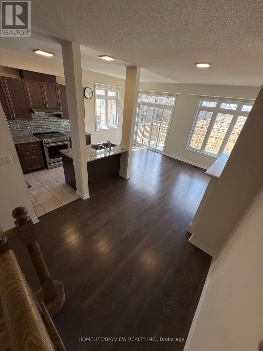 174 FAROOQ BOULEVARD Image 6