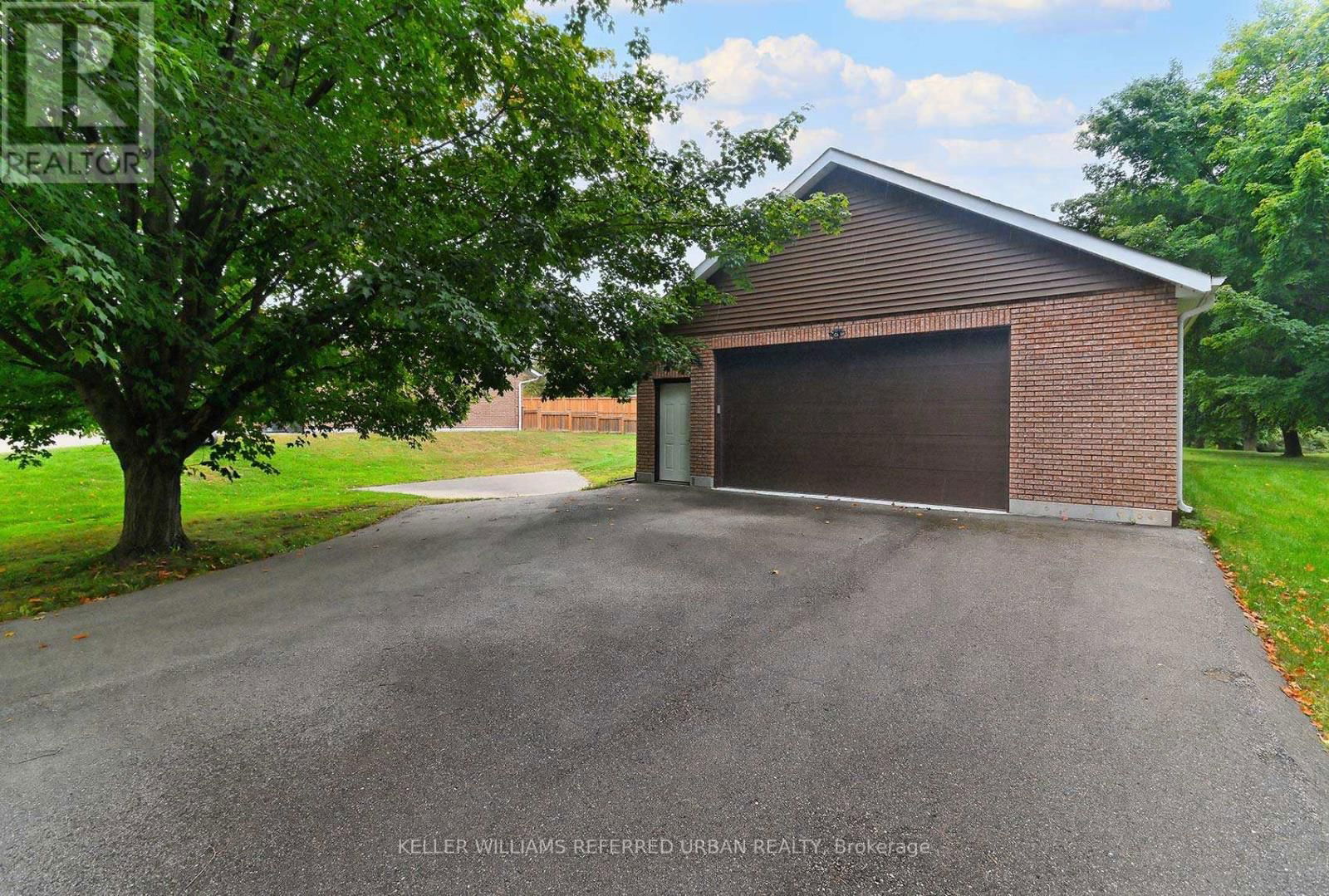 3243 ST. JOHN'S SIDEROAD Image 43