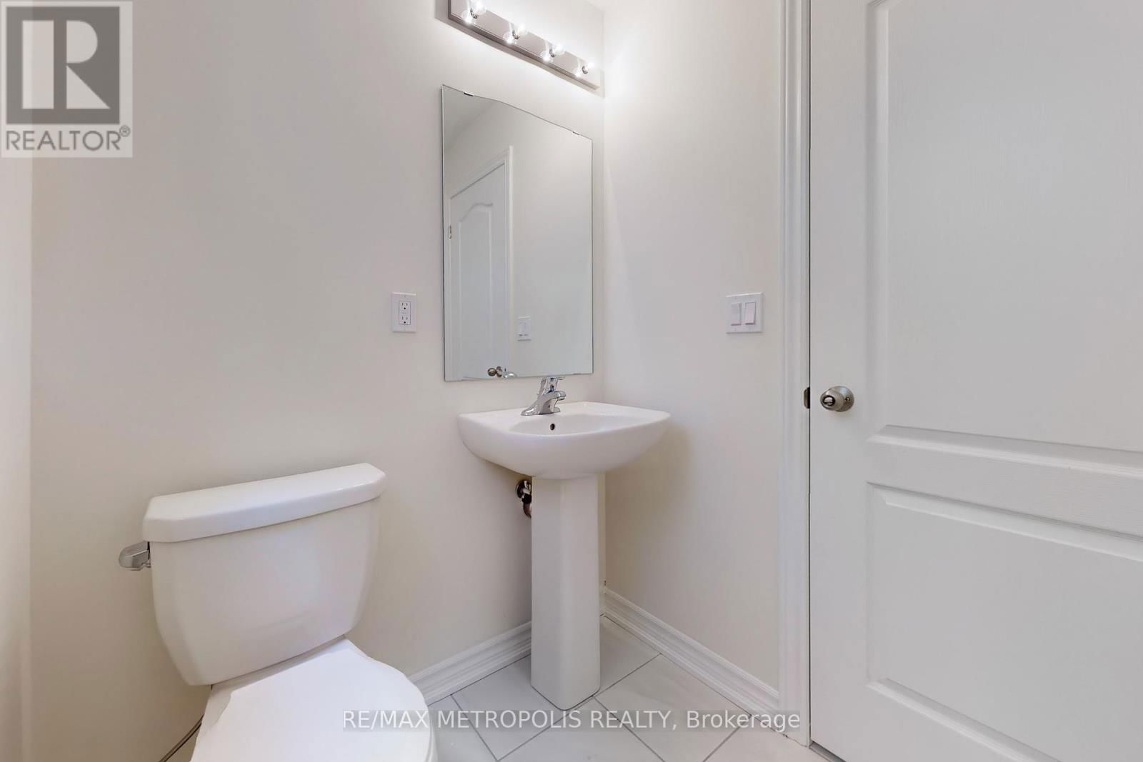 167 HAWKINS STREET Image 18