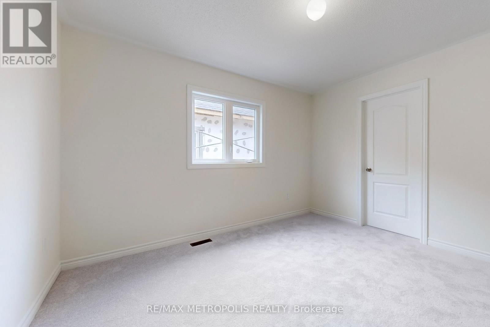 167 HAWKINS STREET Image 42