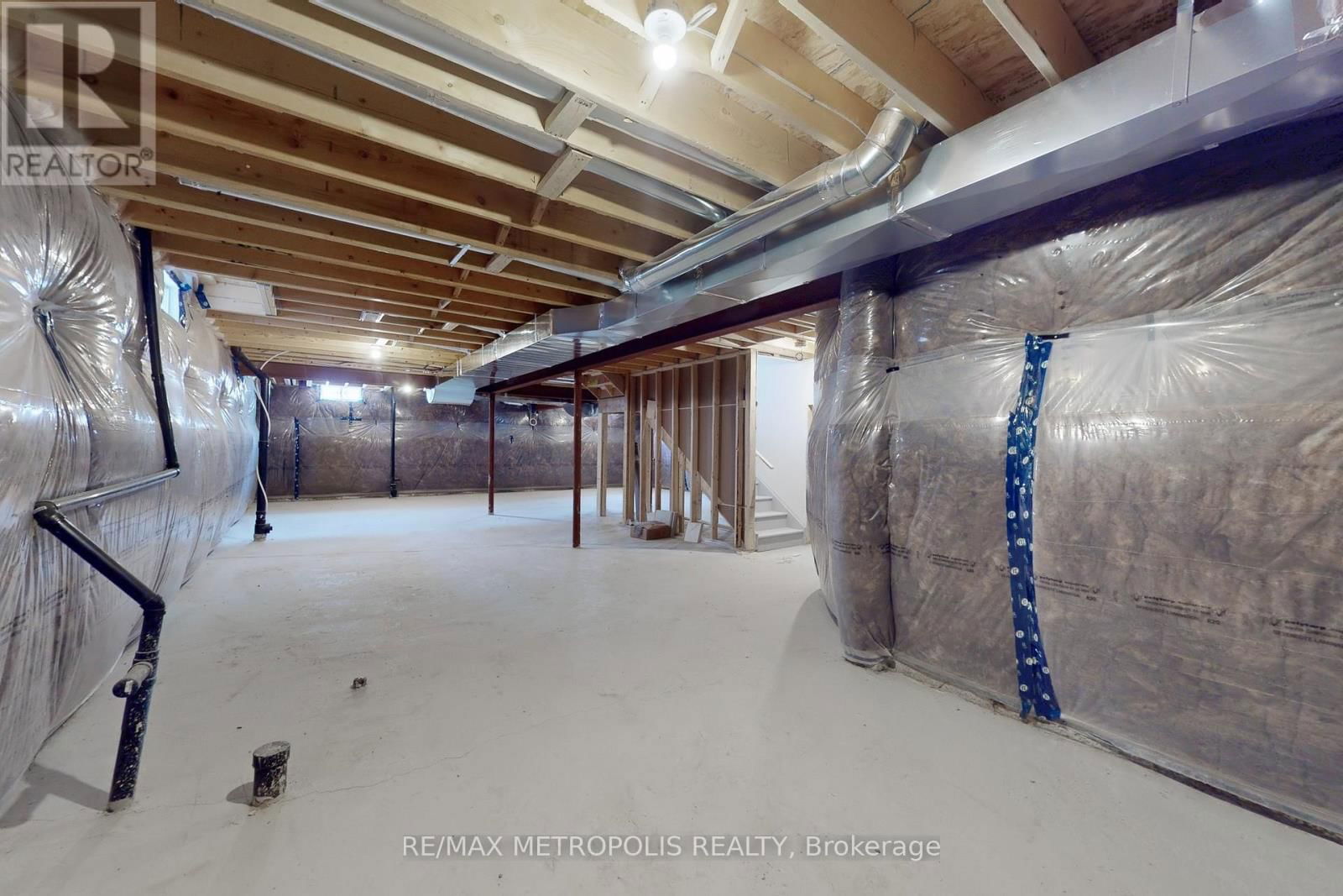 167 HAWKINS STREET Image 49