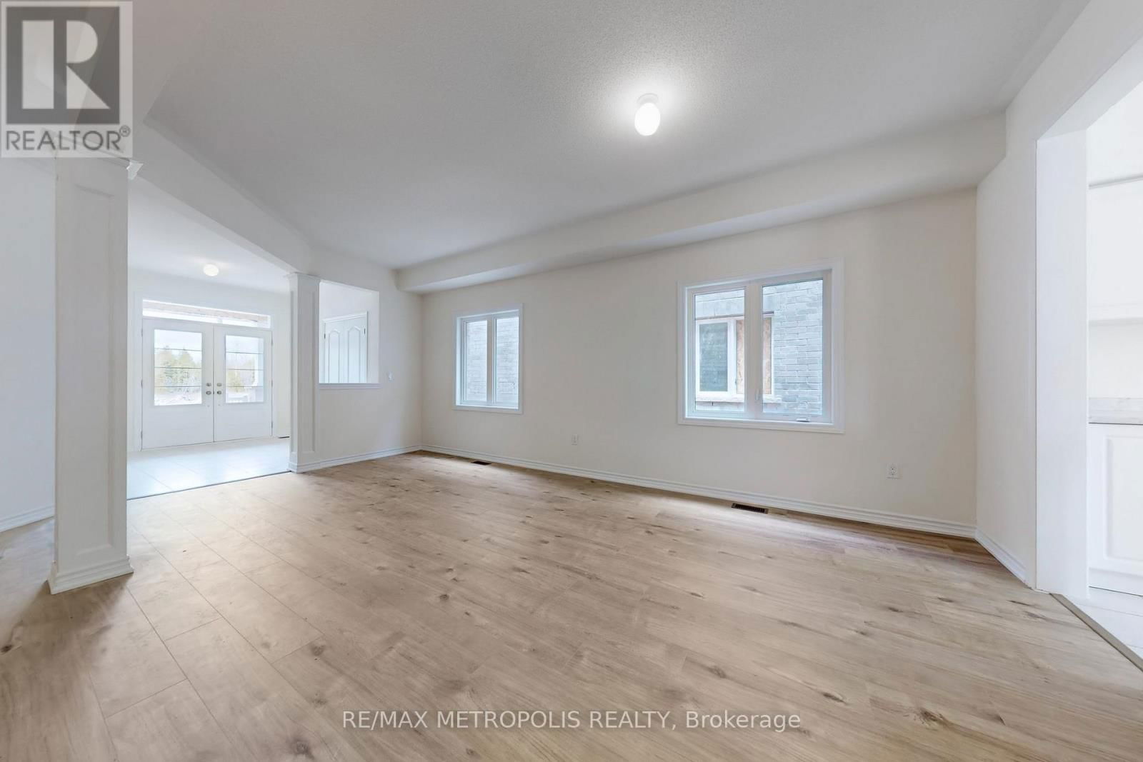 167 HAWKINS STREET Image 5