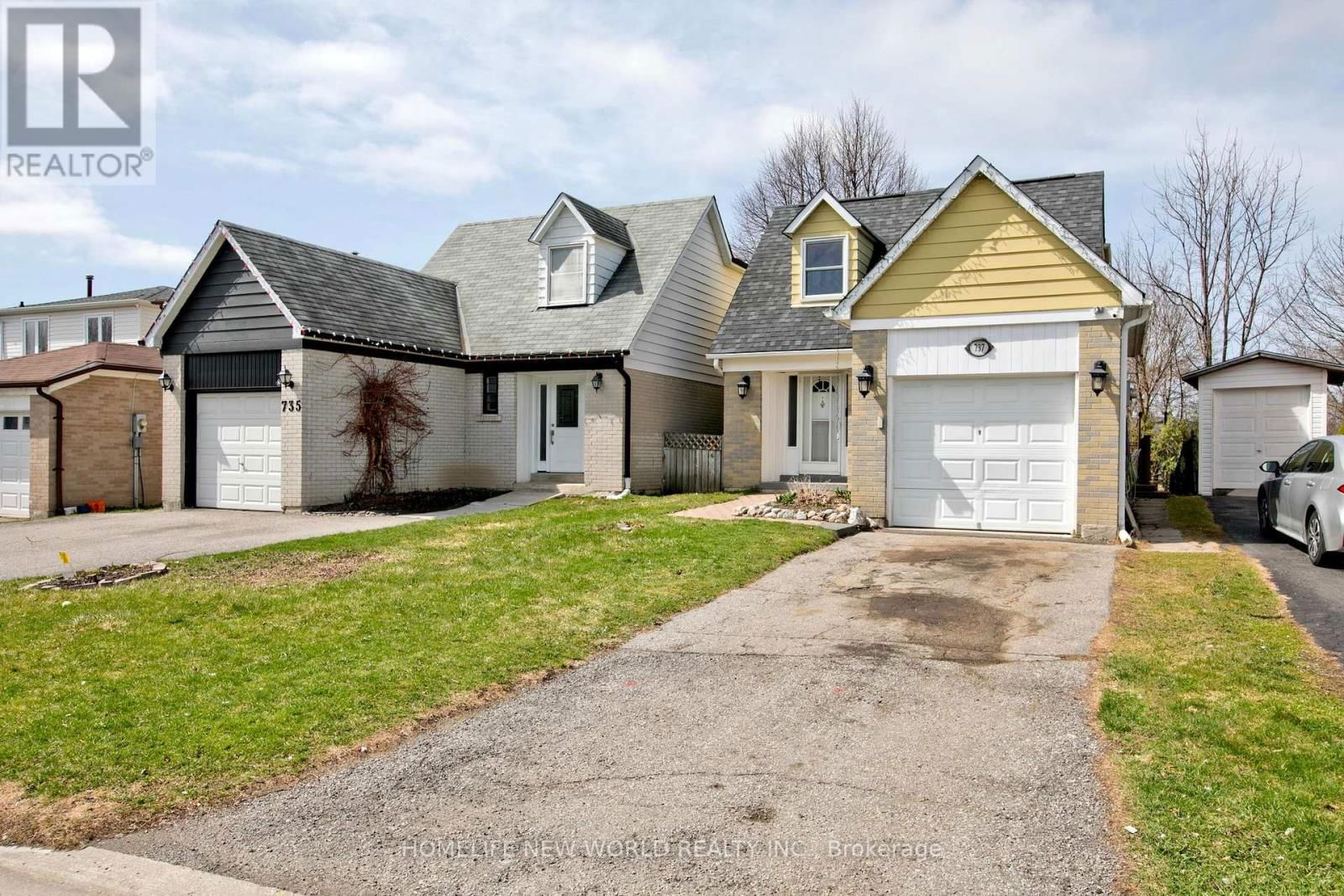 737 PAM CRESCENT Image 3