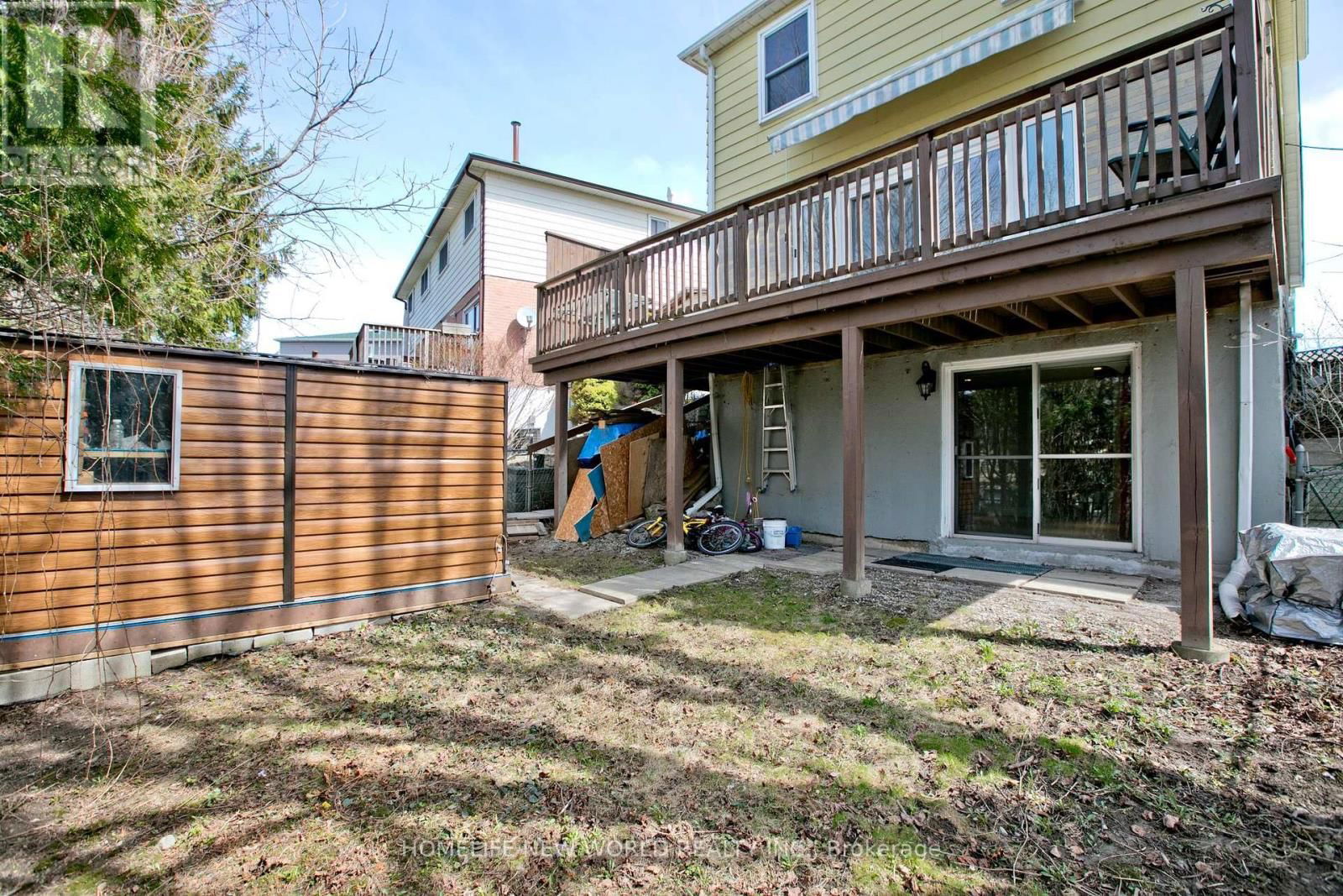 737 PAM CRESCENT Image 31