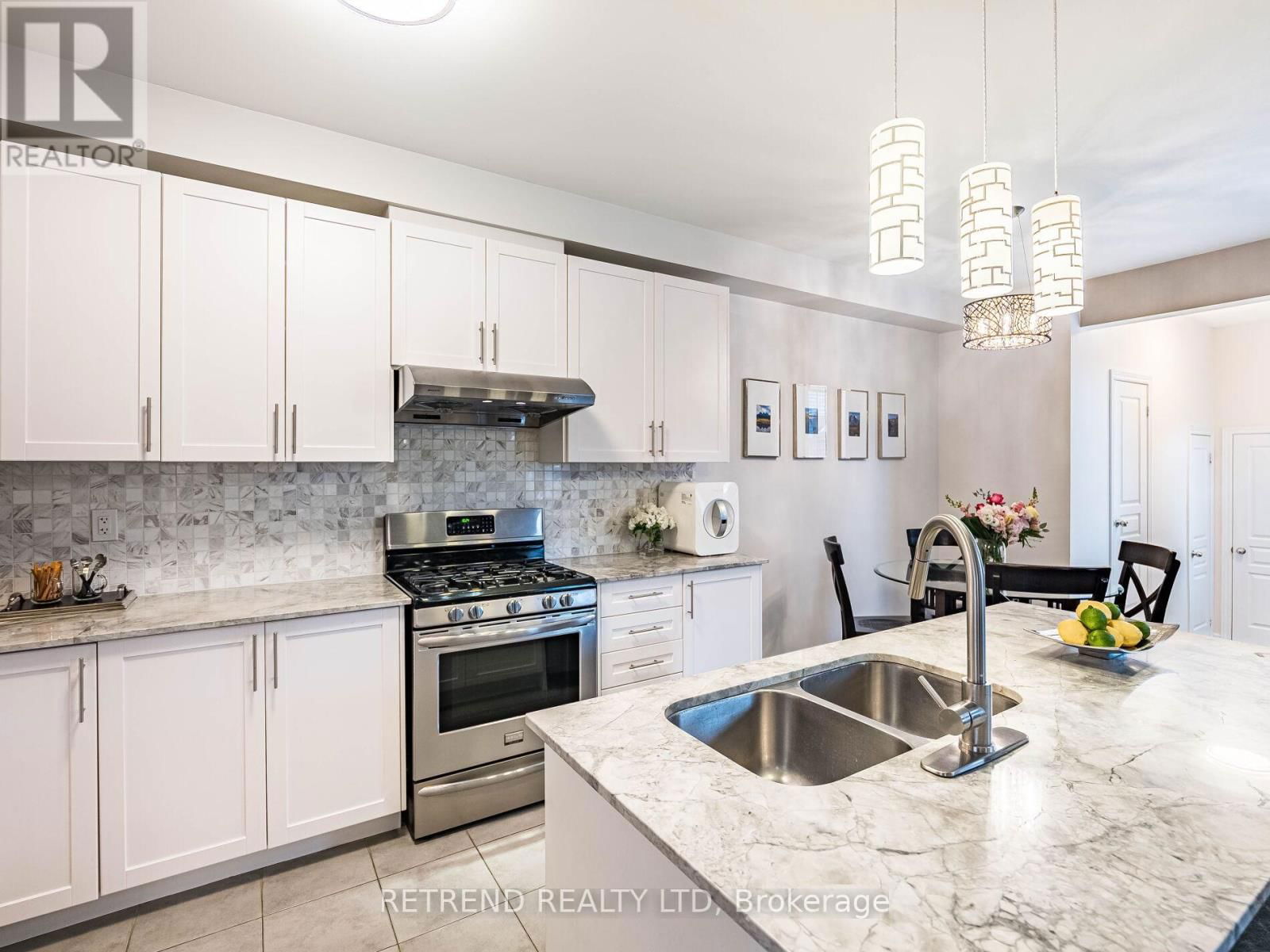 119 BARONS STREET Image 11
