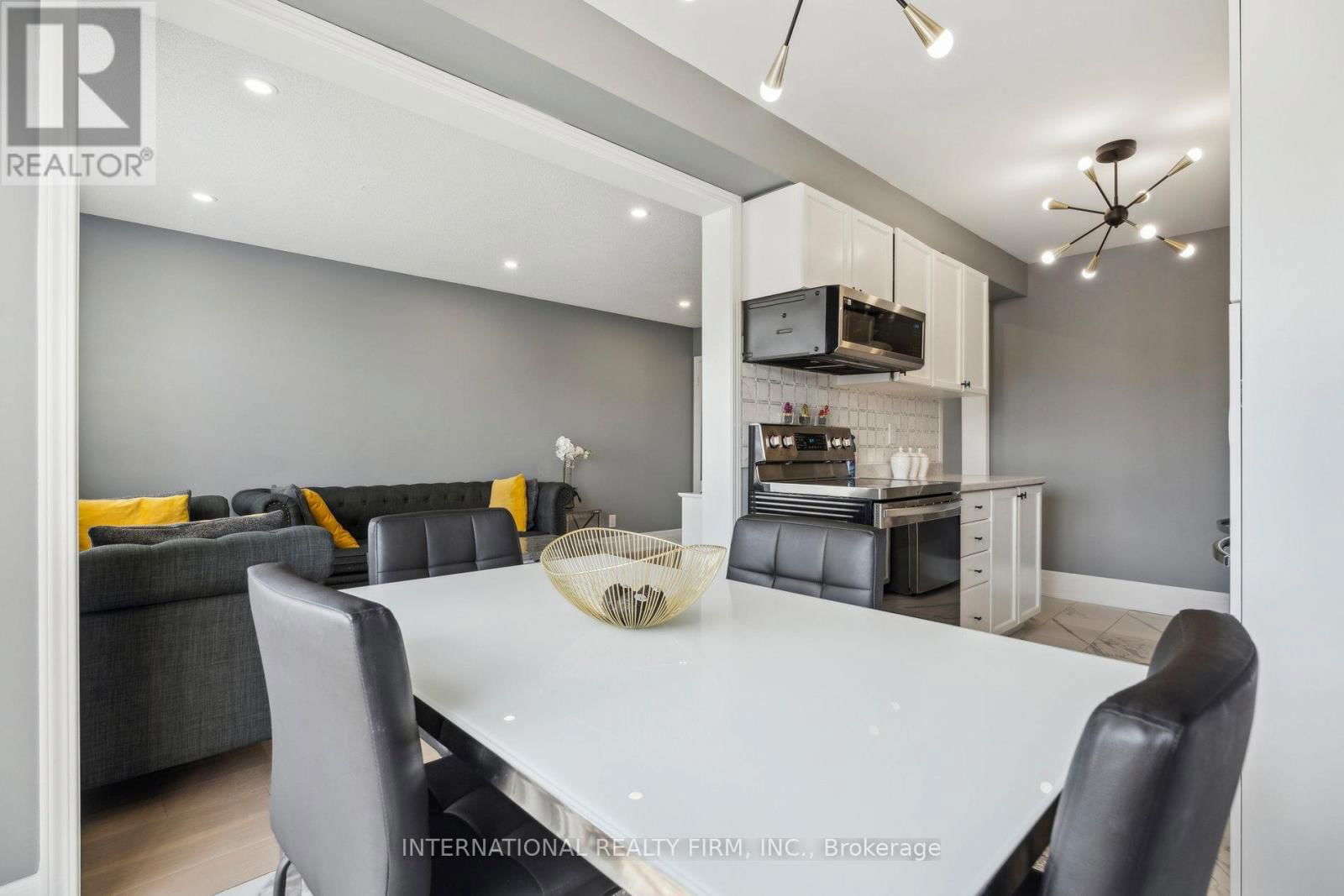 1415 BENSON STREET Image 16