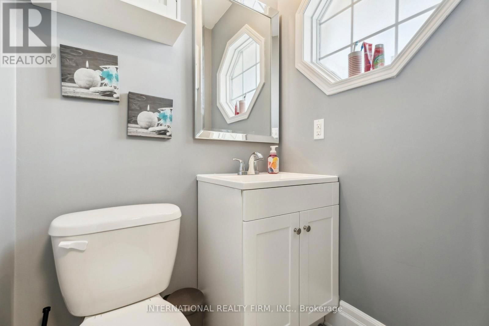 1415 BENSON STREET Image 23