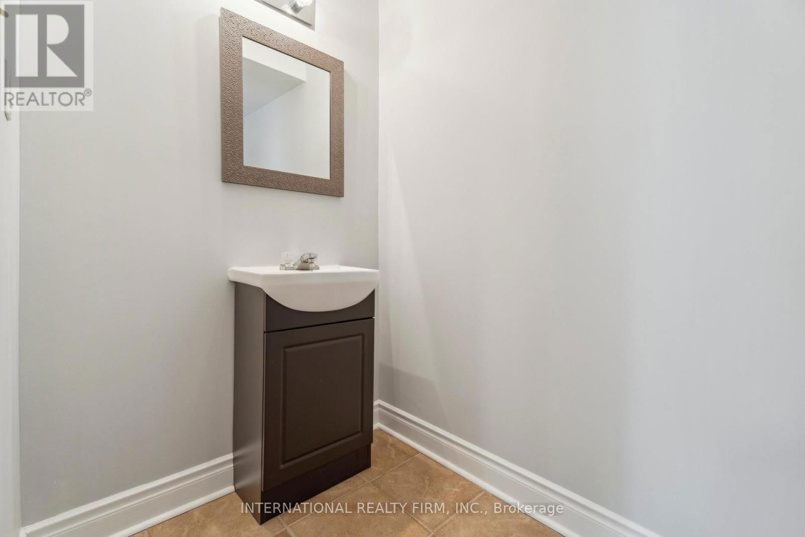 1415 BENSON STREET Image 38