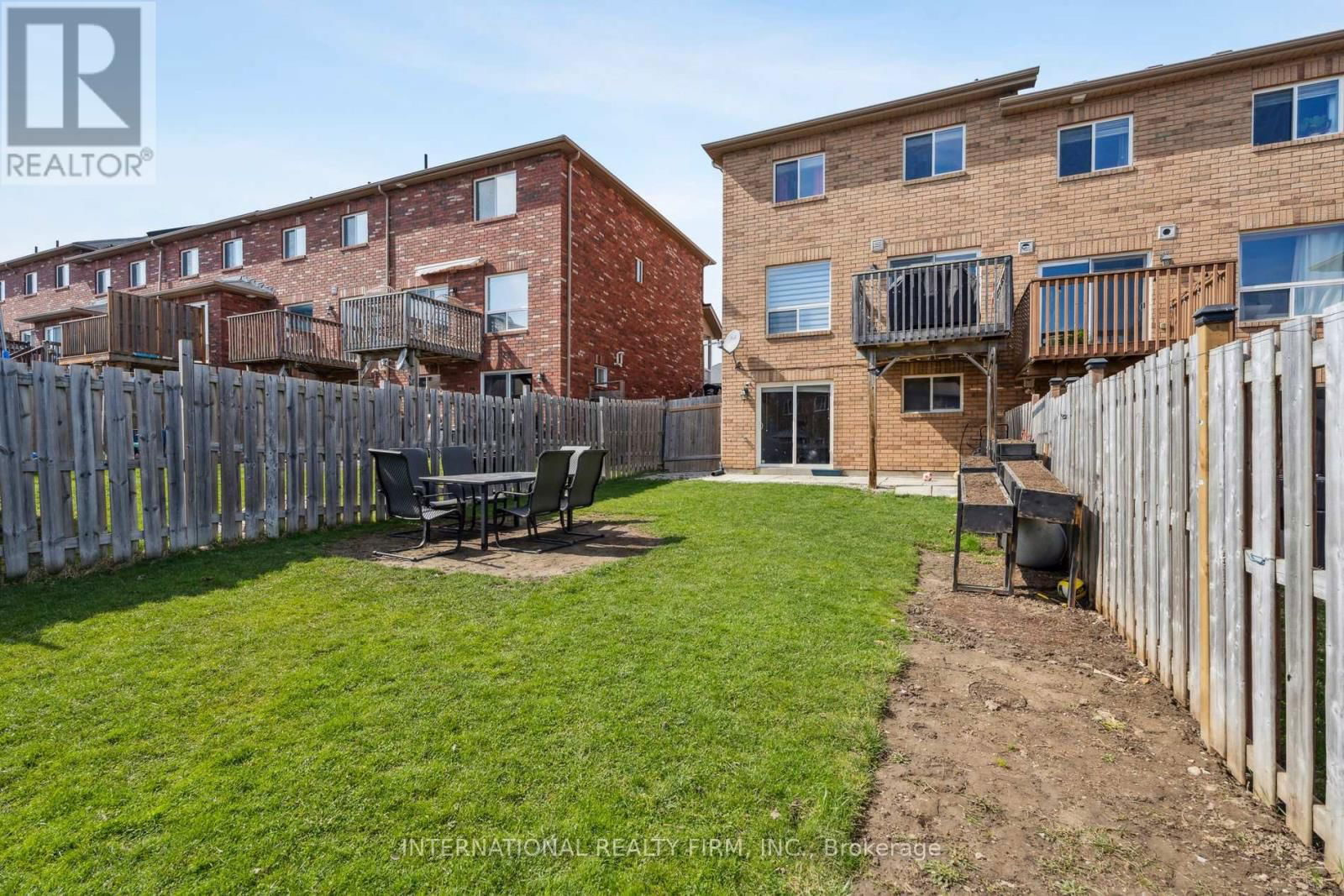 1415 BENSON STREET Image 41