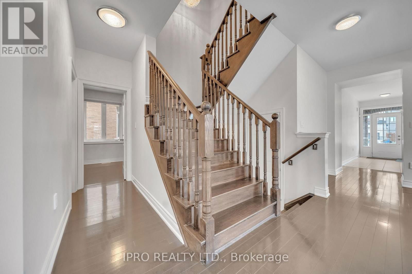 94 CANARD DRIVE Image 16