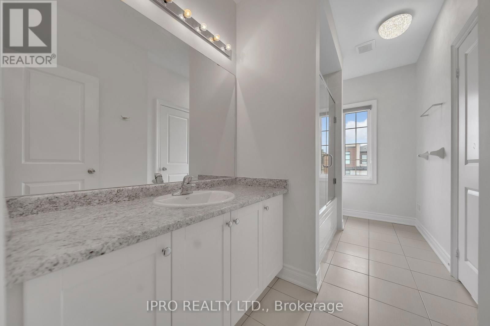 94 CANARD DRIVE Image 24