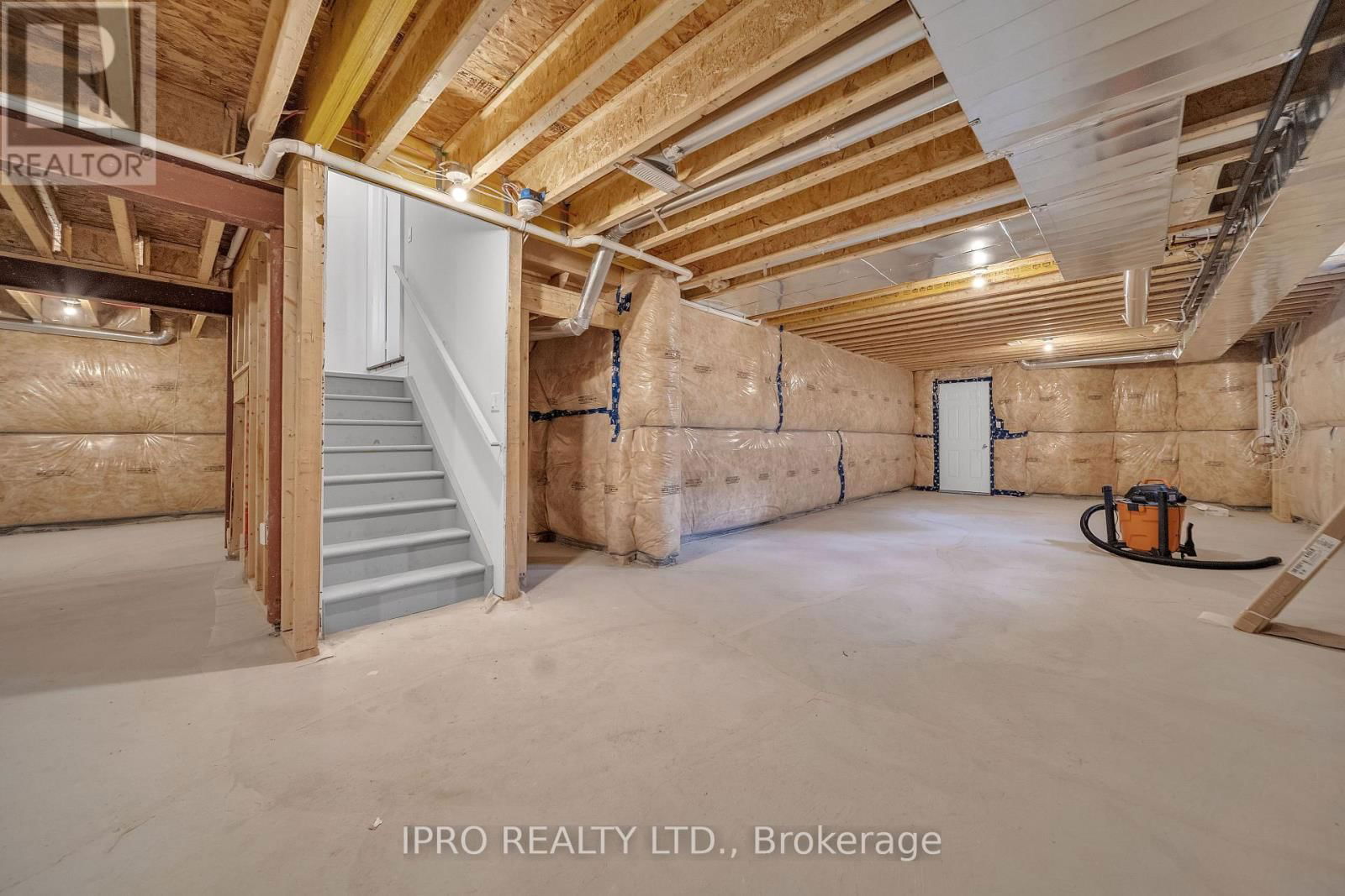 94 CANARD DRIVE Image 33