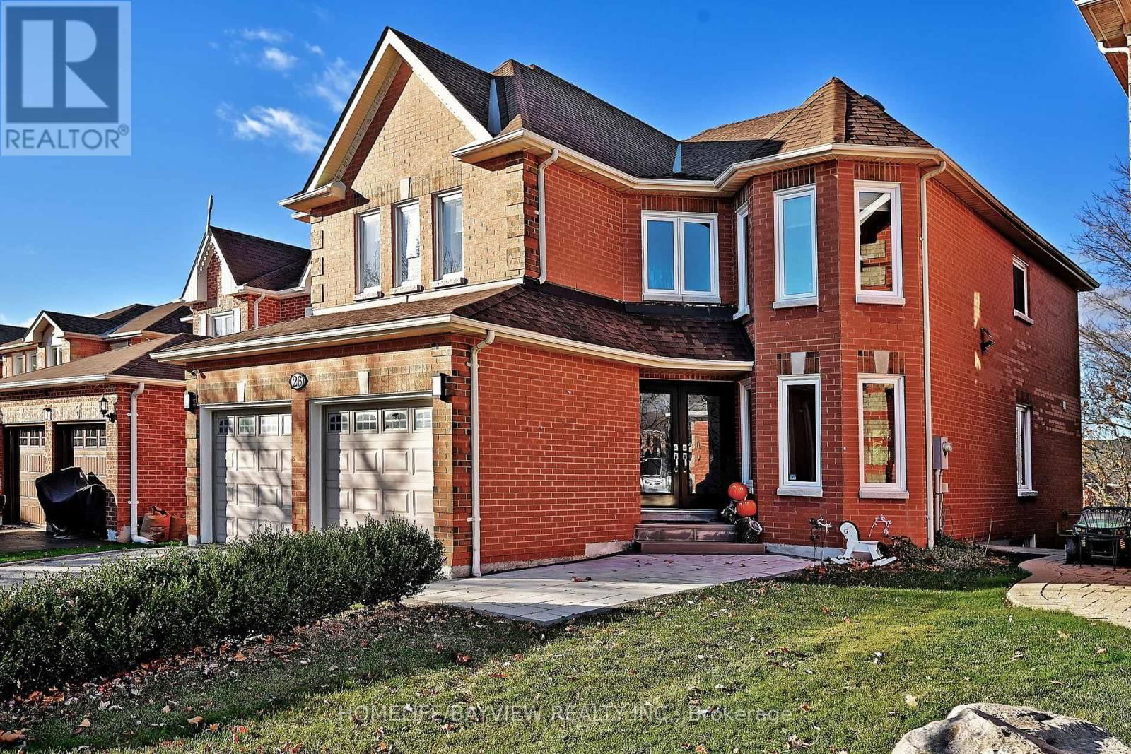 26 SANDFIELD DRIVE Image 2