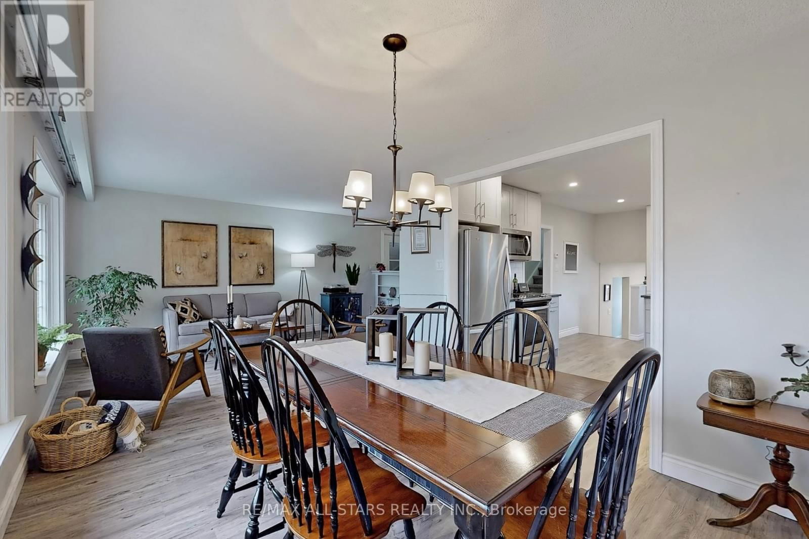4 KIRTON COURT Image 12